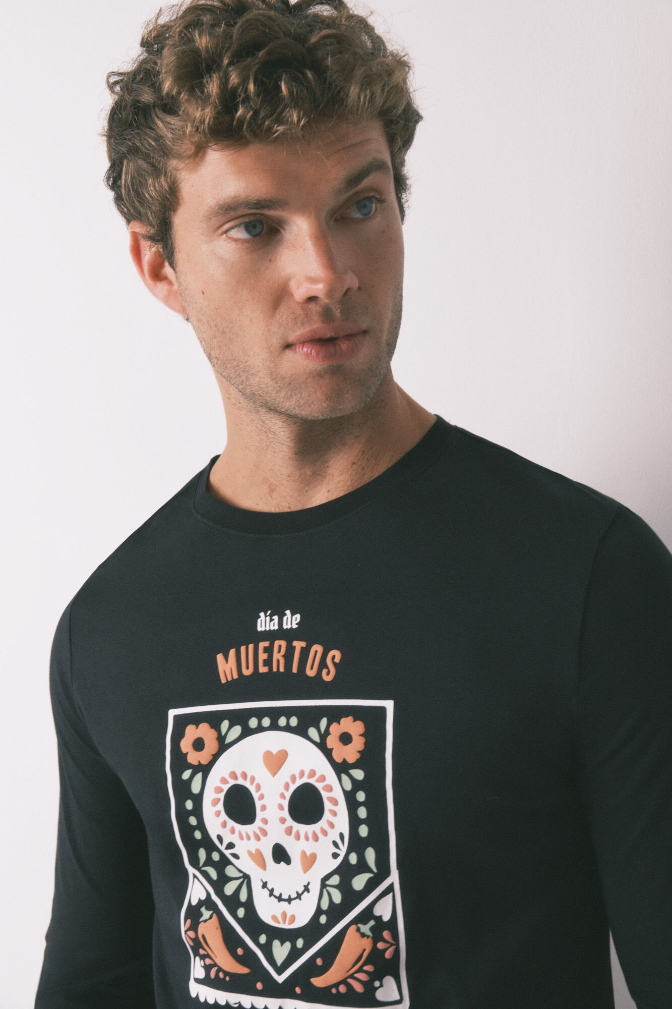 Women'secret Pijama larga "D&iacute;a de Muertos" 100% algod&oacute;n en color negro negro