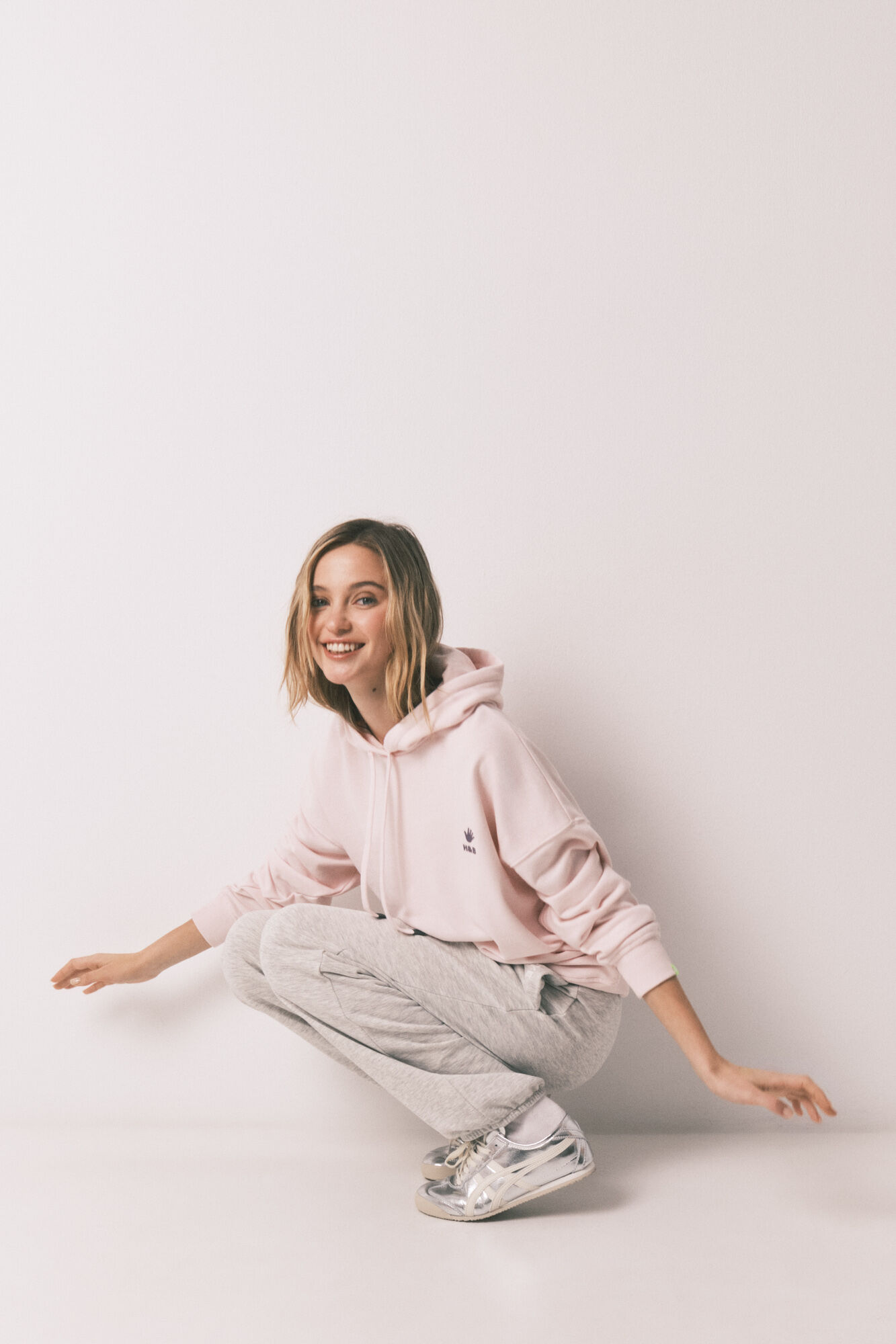 HI&BYE Pantal&oacute;n jogger de felpa de algod&oacute;n gris