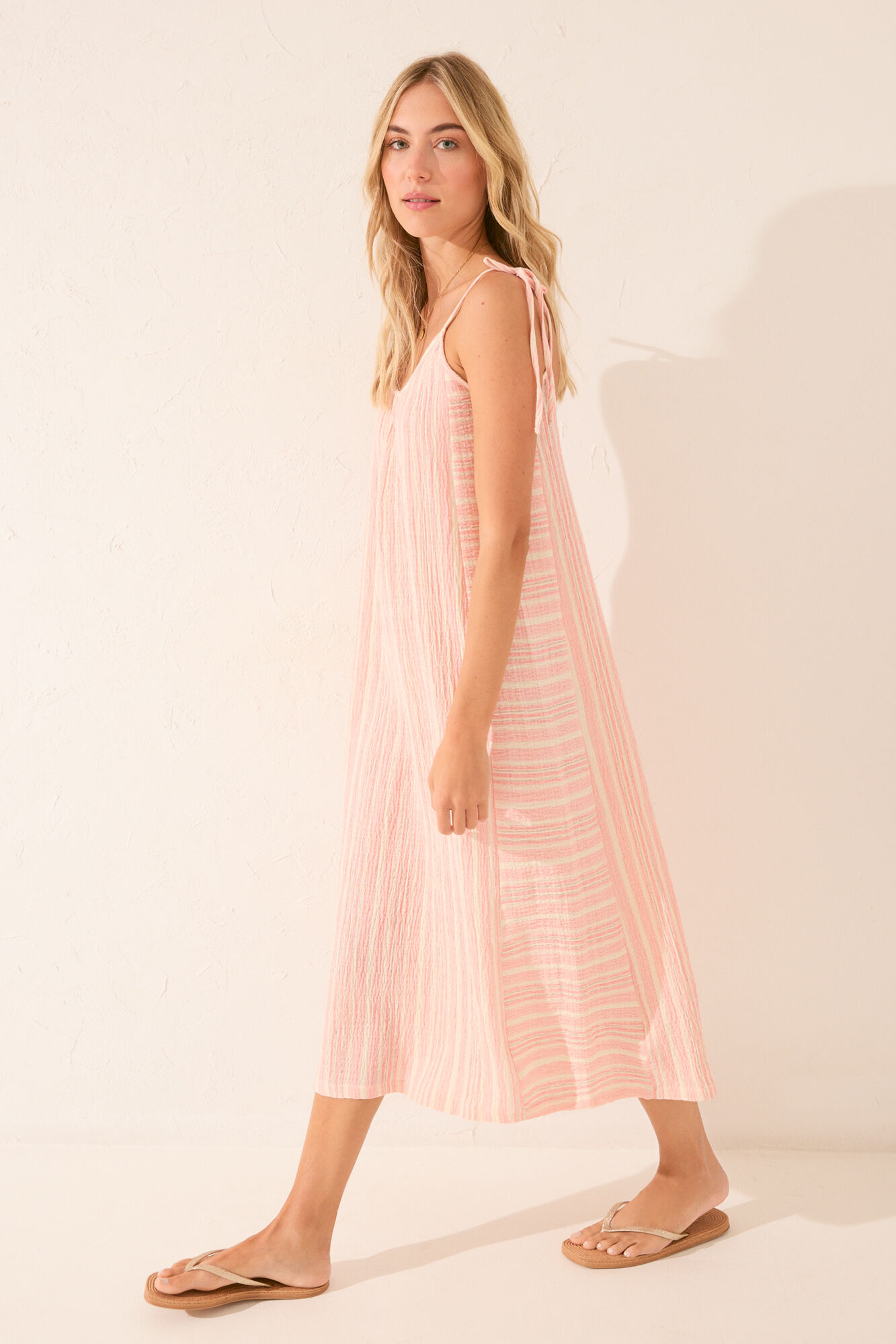 Women'secret Vestido largo de rayas tejidas en color rosa rosa