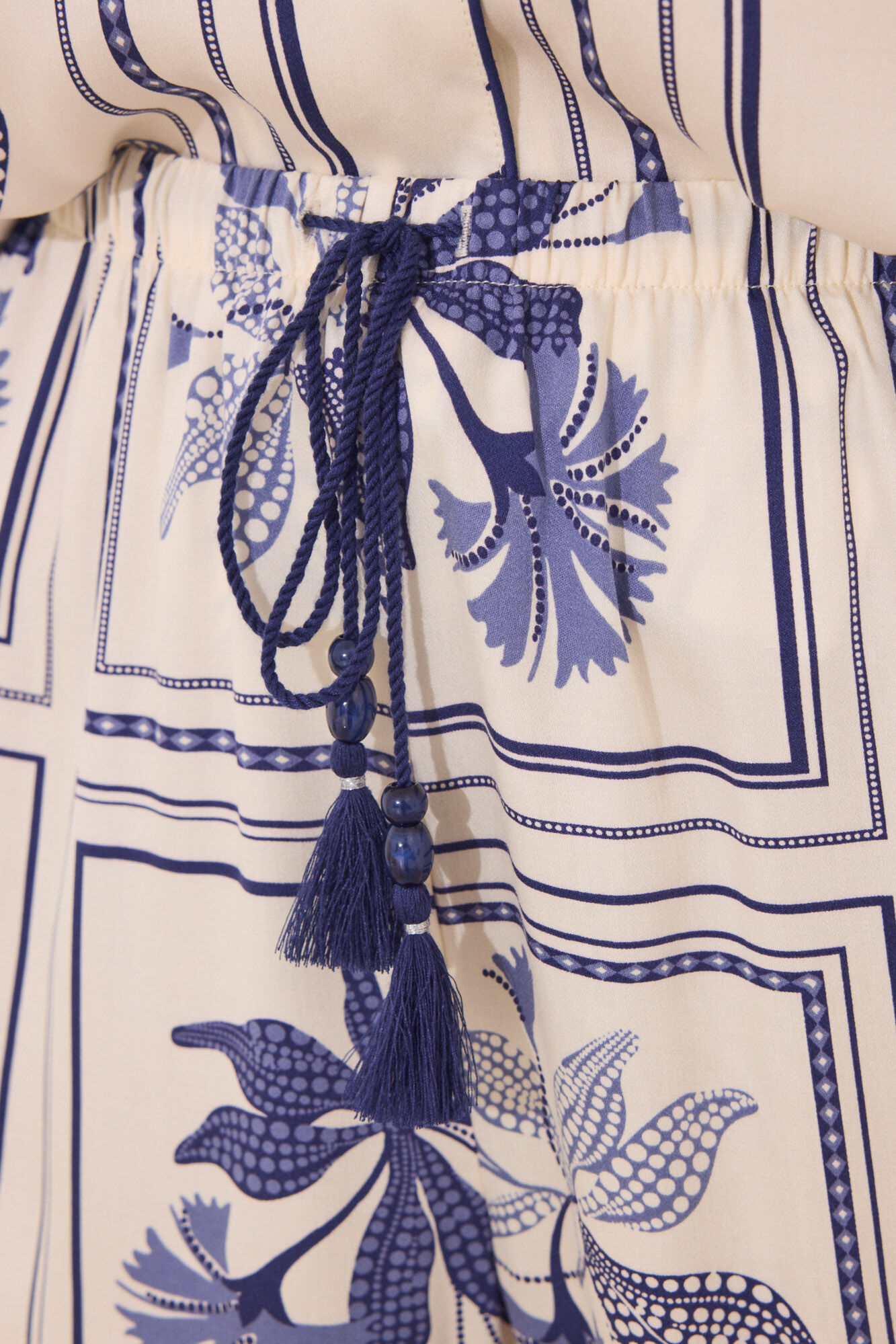Women'secret Pijama camisera de sat&eacute;n con estampado de flores azul
