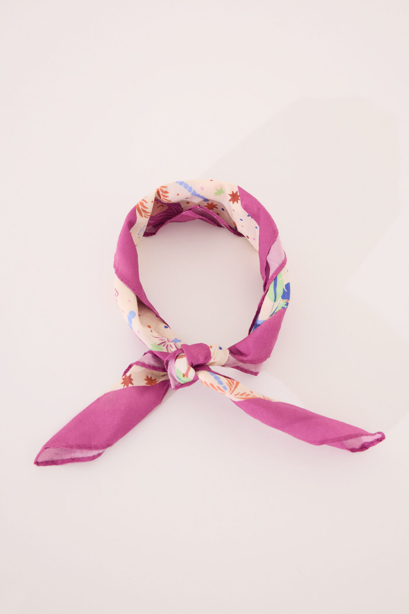 Women'secret Pa&ntilde;uelo con estampado de color lila estampado