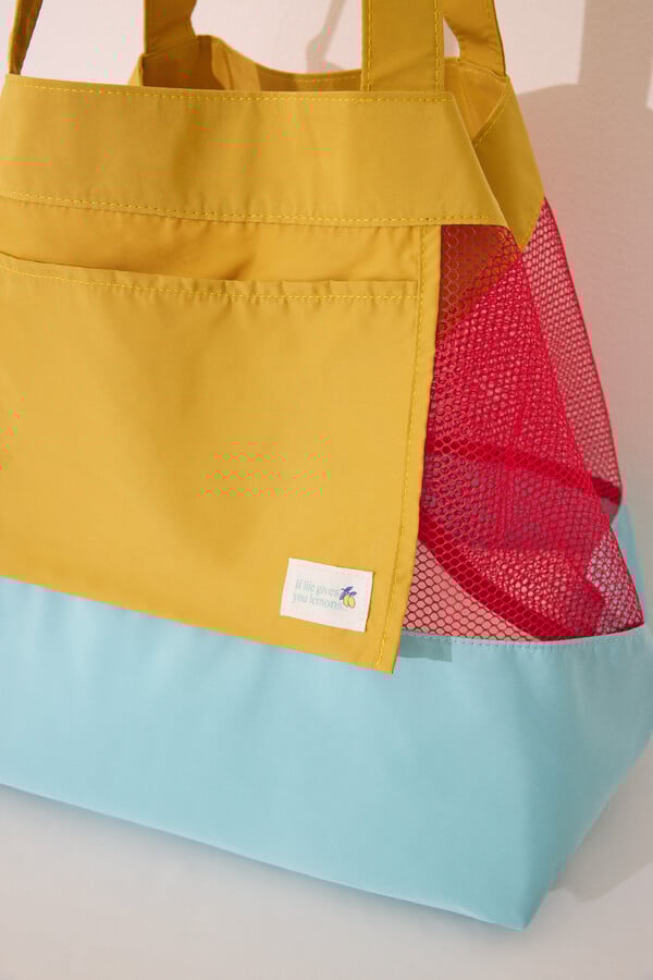 Women'secret Bolsa de bolsa de malla y nailon con estampado blanco. blanco