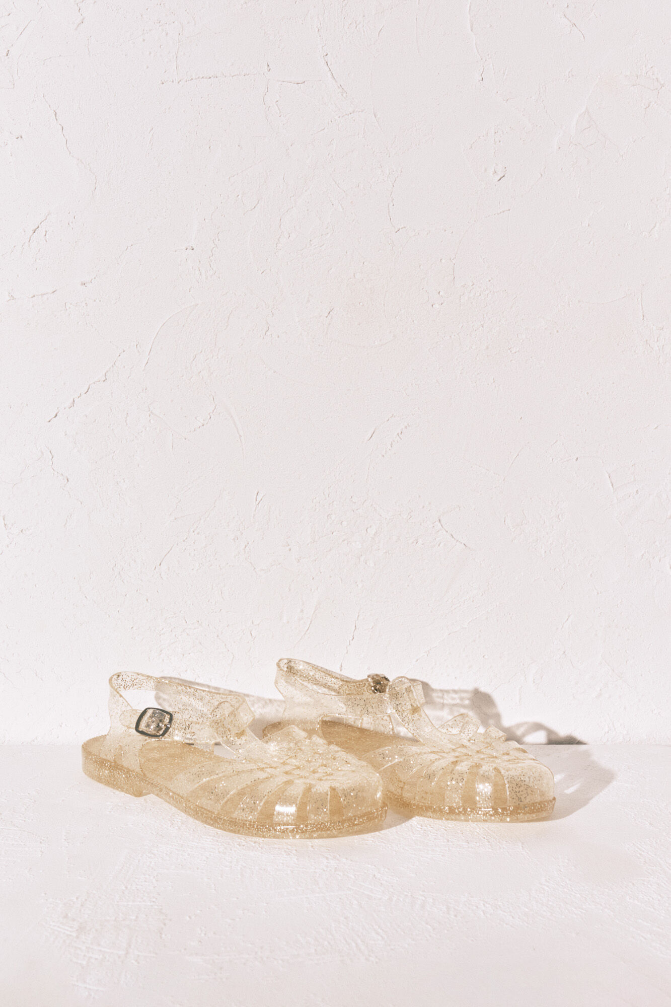 Women'secret Sandalias cangrejeras jelly dorado kaki