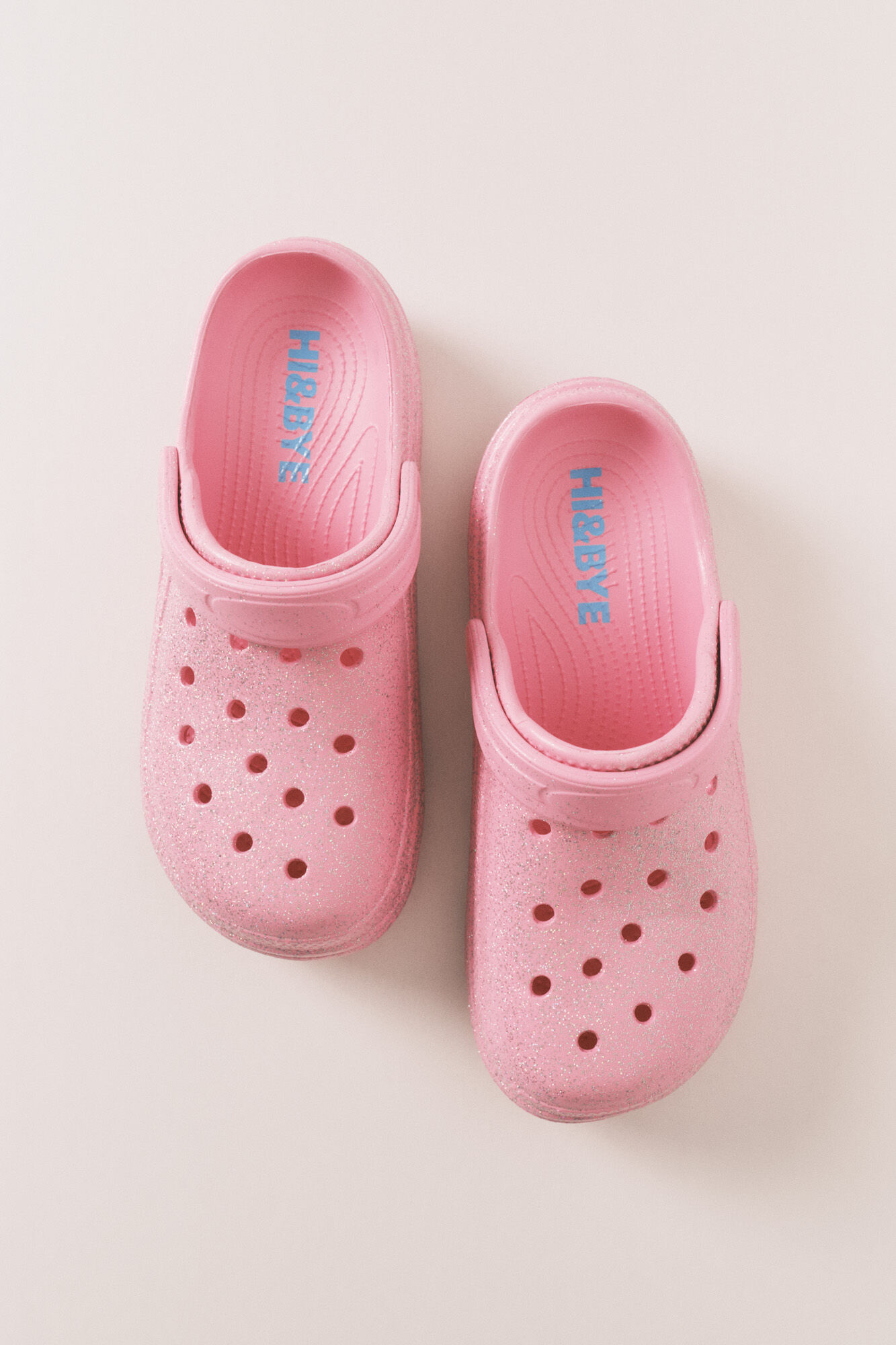 HI&BYE Zueco plataforma de goma rosa brillante