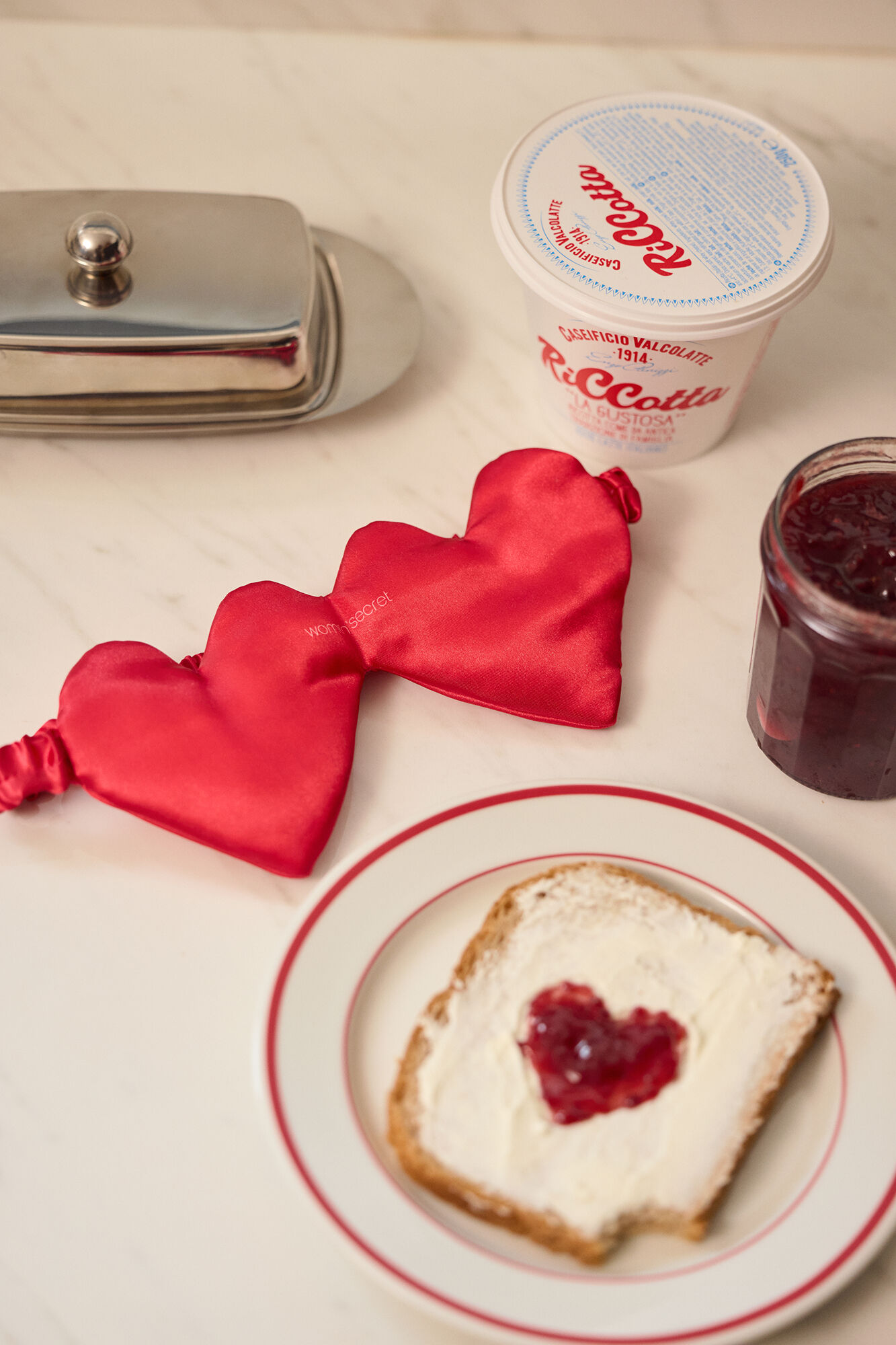 Women'secret Antifaz para dormir de corazones rojo