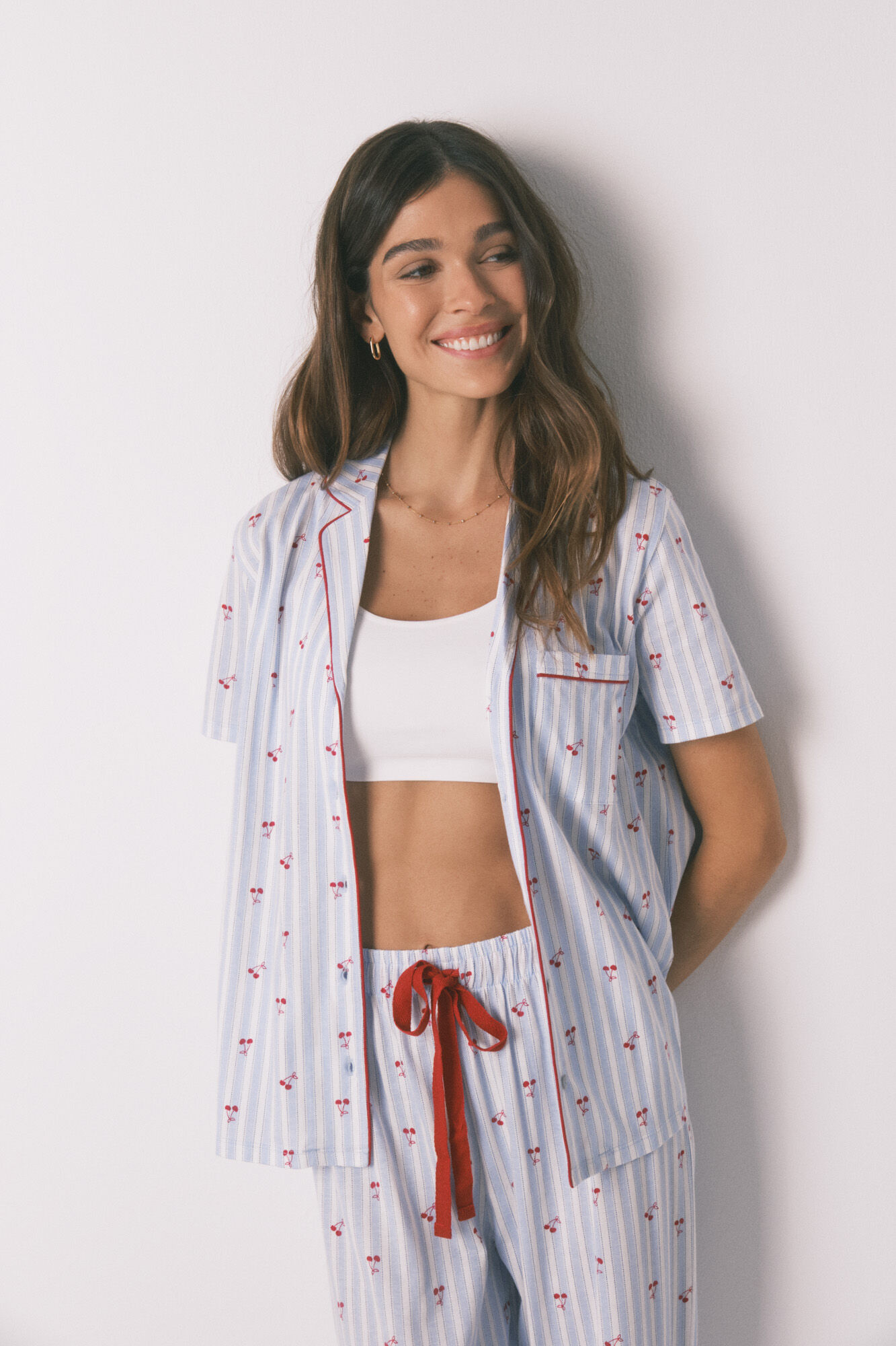 Women'secret Pijama camisera de algod&oacute;n a rayas y cerezas azul