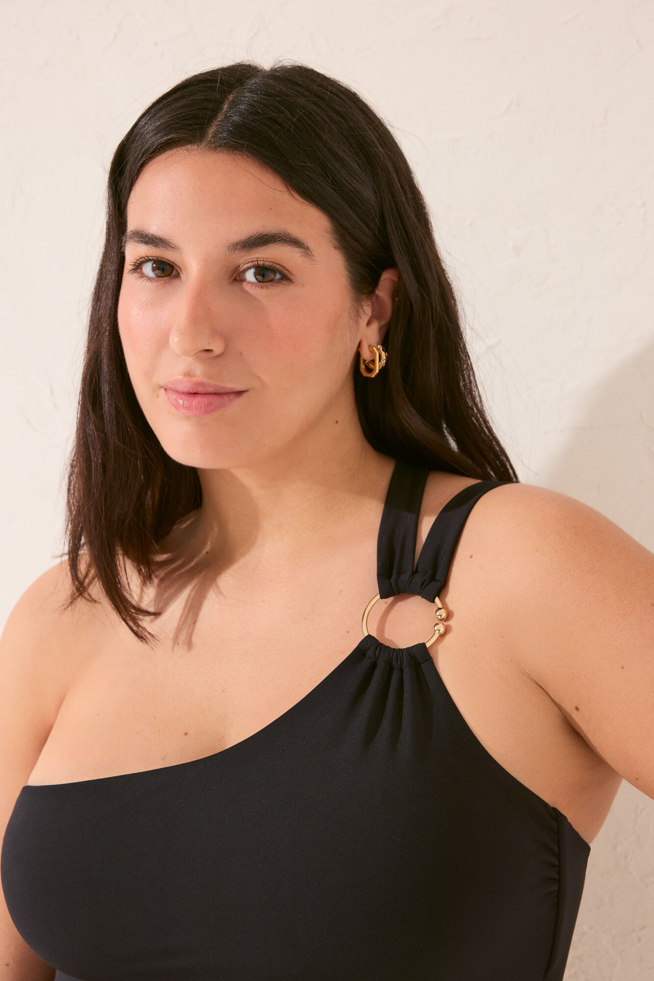 Women'secret Traje de ba&ntilde;o negro asim&eacute;trico moldeador negro