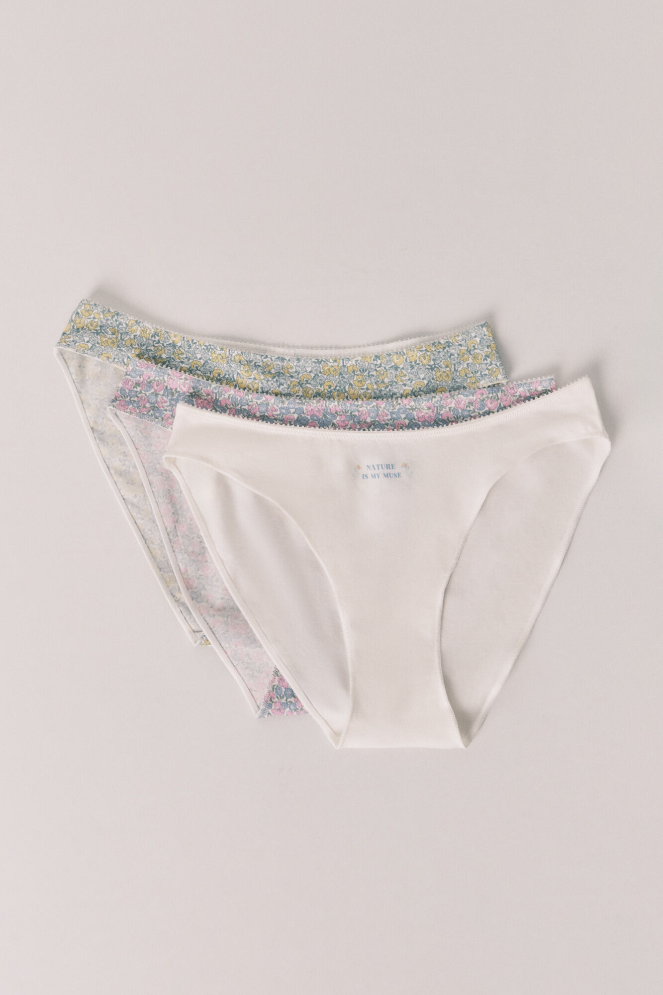 Women'secret Pack de 3 panties cl&aacute;sicas de algod&oacute;n estampado de flores