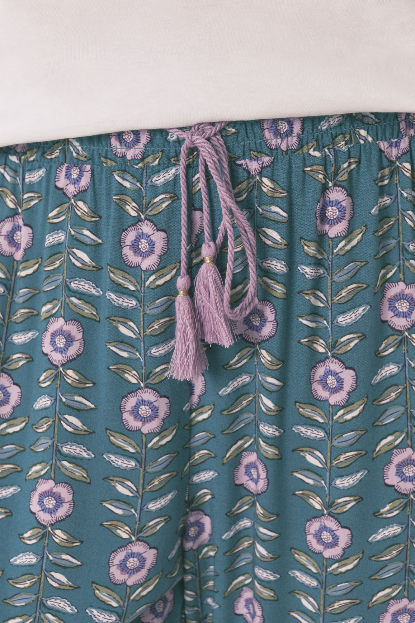 Women'secret Pantal&oacute;n largo de viscosa con estampado de flores verde