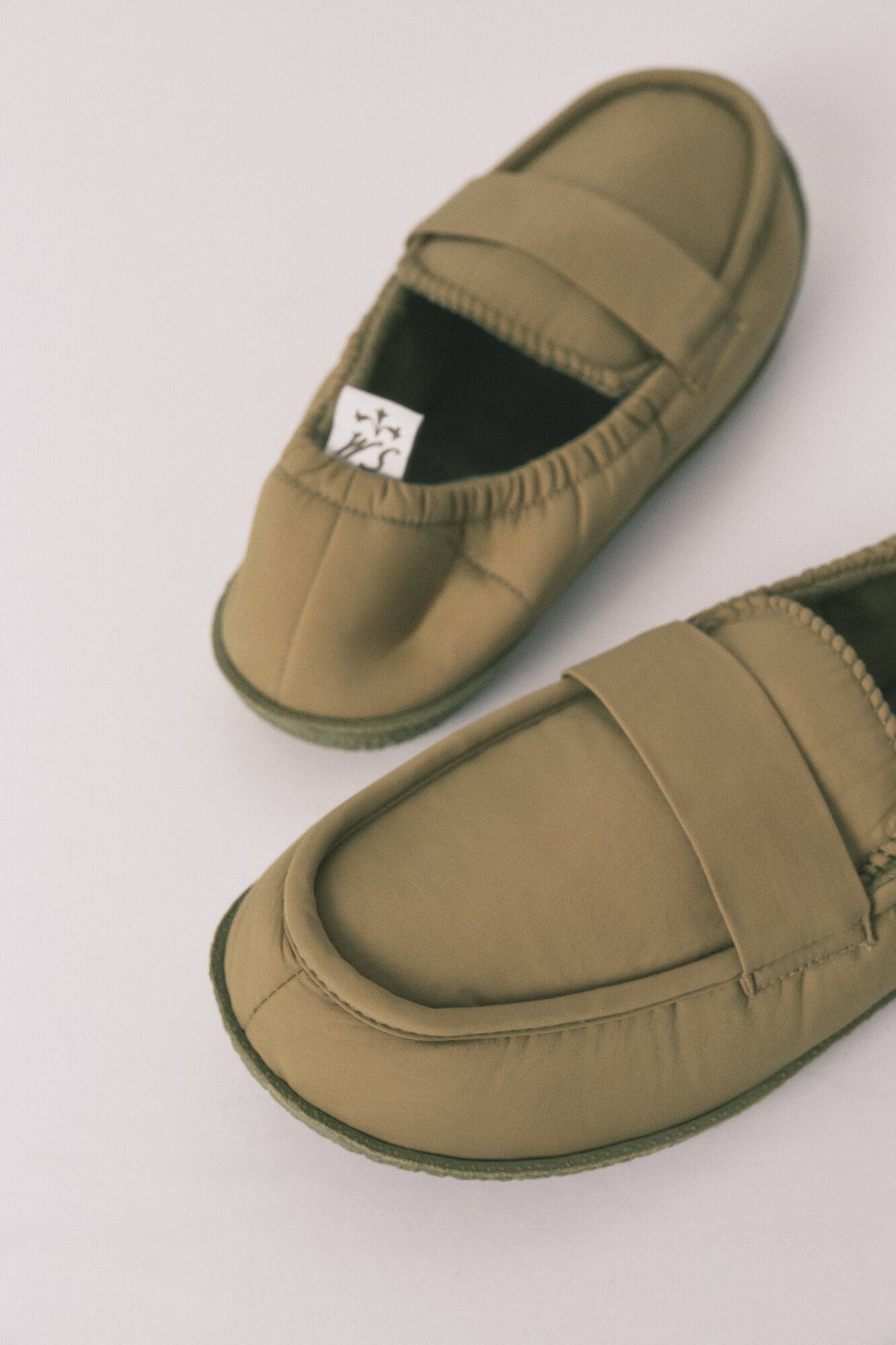 Women'secret Pantuflas mocas&iacute;n verde kaki