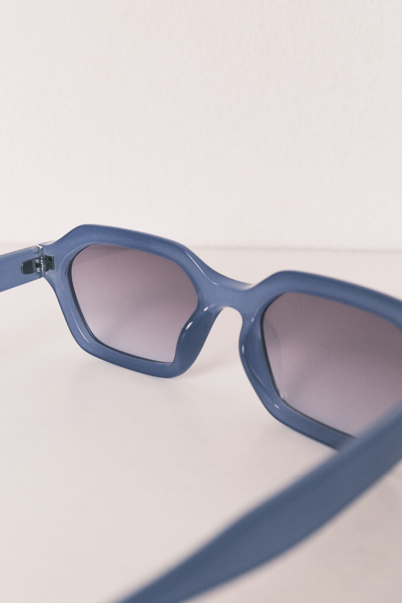 HI&BYE Lentes de sol azules con funda