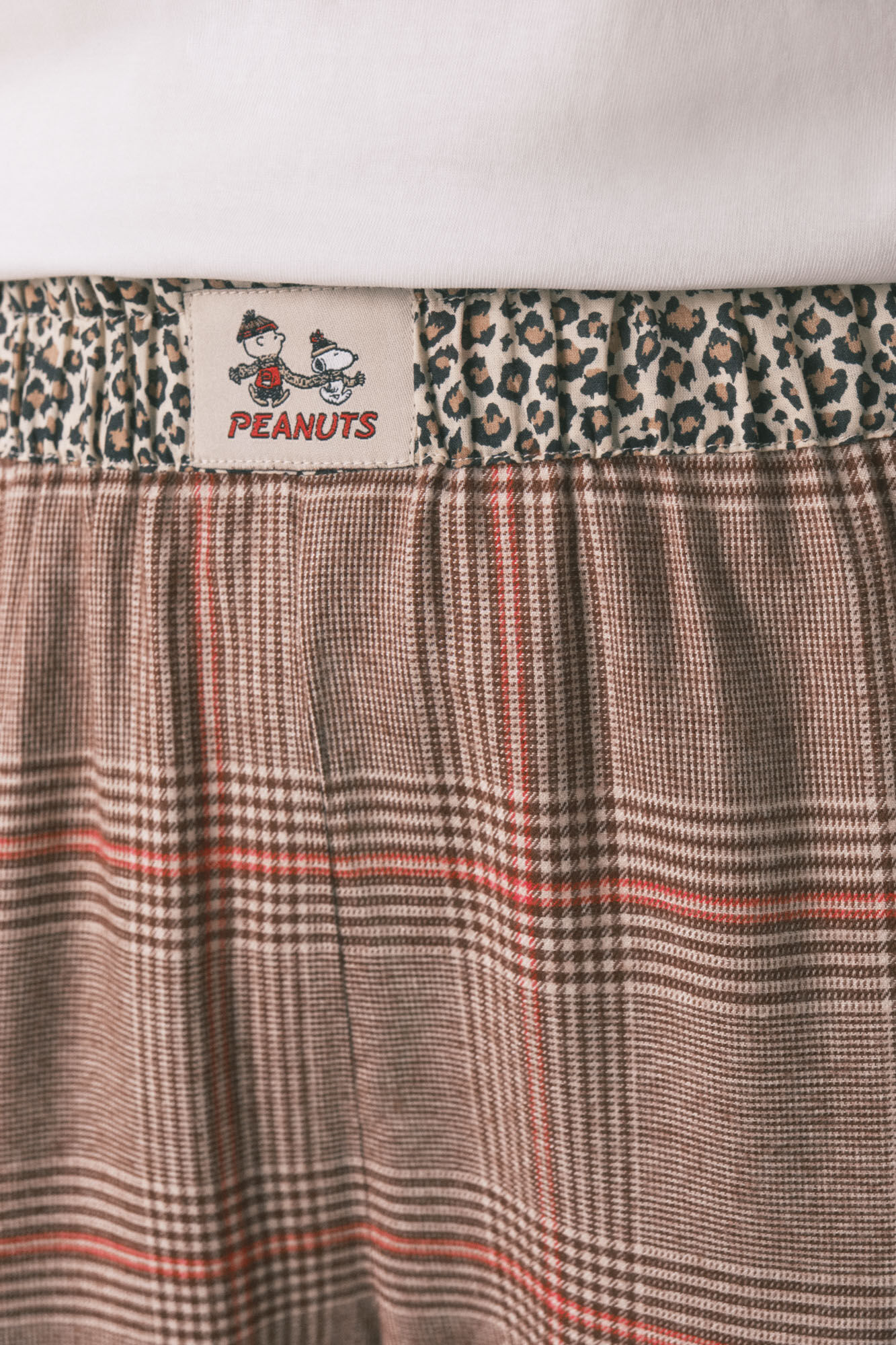 Women'secret Pijama larga 100% algod&oacute;n con estampado de cuadros de Snoopy