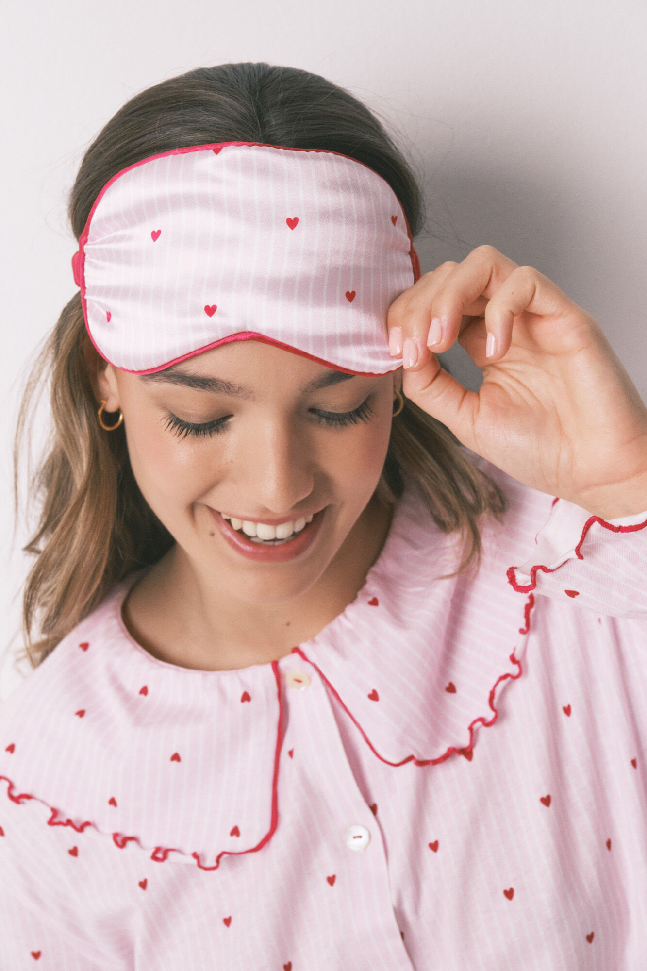 Women'secret Antifaz para dormir de rayas y corazones estampado