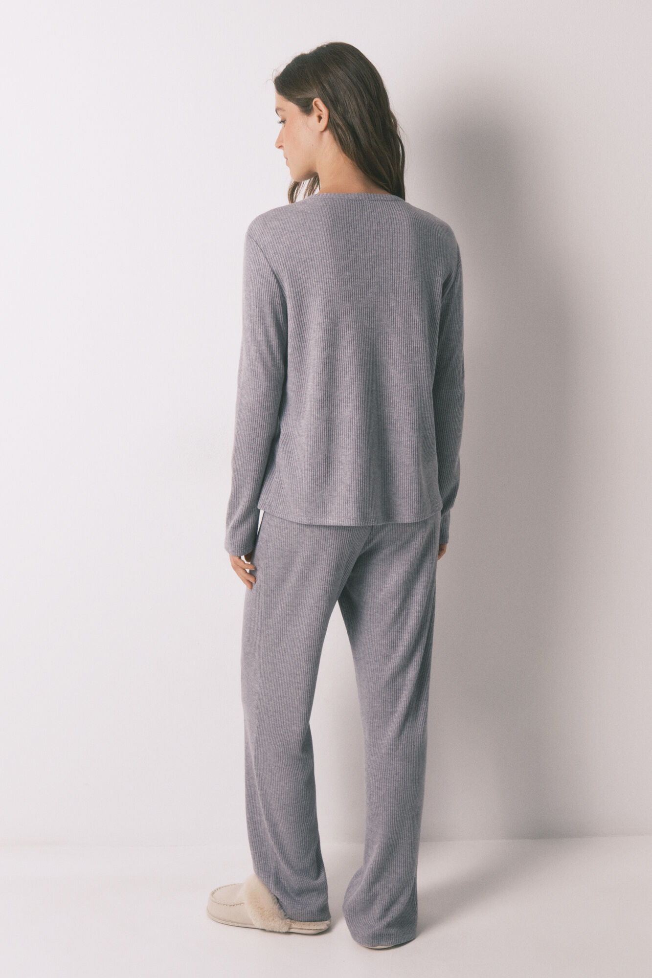 Women'secret Pijama larga en gris brillante gris