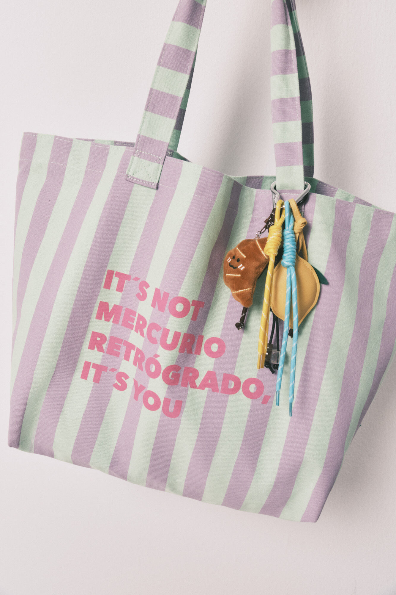 HI&BYE Bolsa tote estampado de rayas verde verde