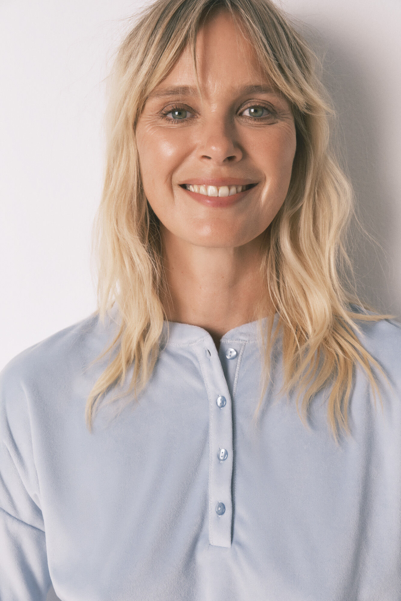 Women'secret Pijama larga polar suave cenefas azul azul