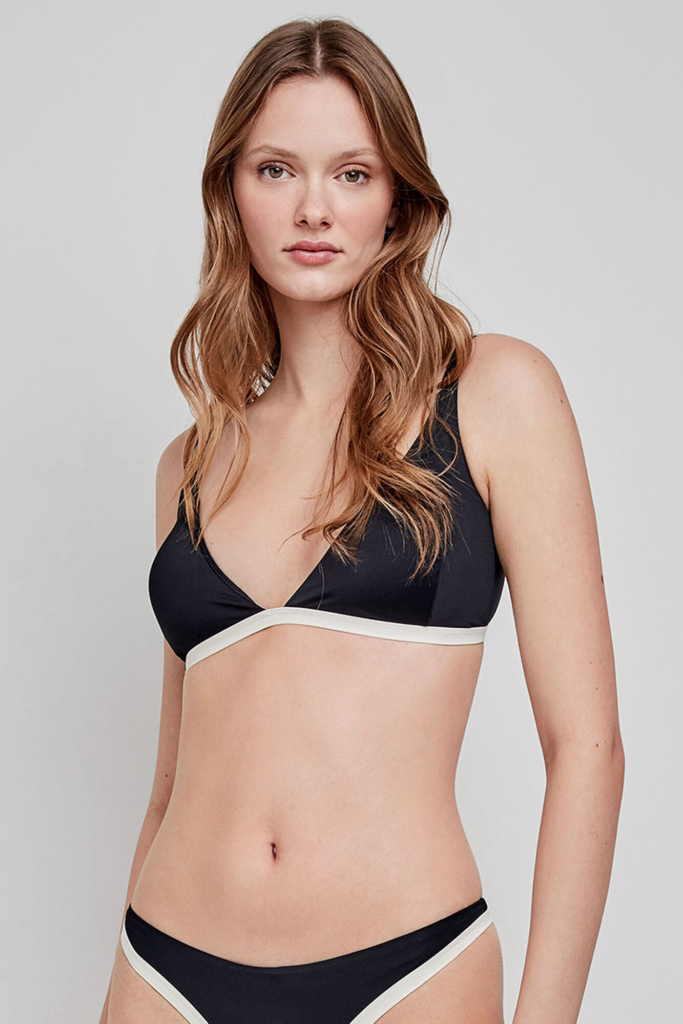 Gisela Top de bikini triangular negro negro