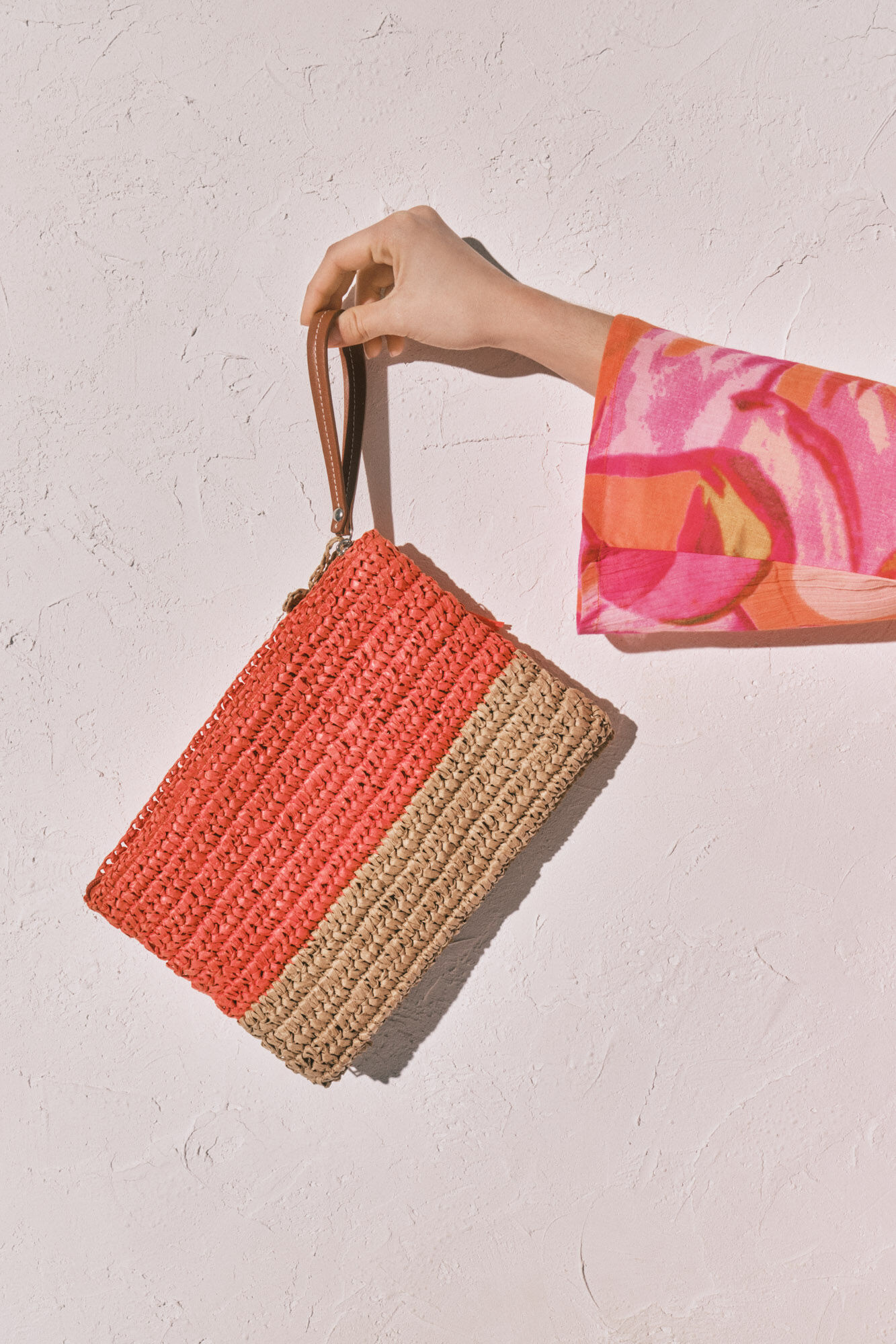 Women'secret Neceser mediano de rafia bicolor coral