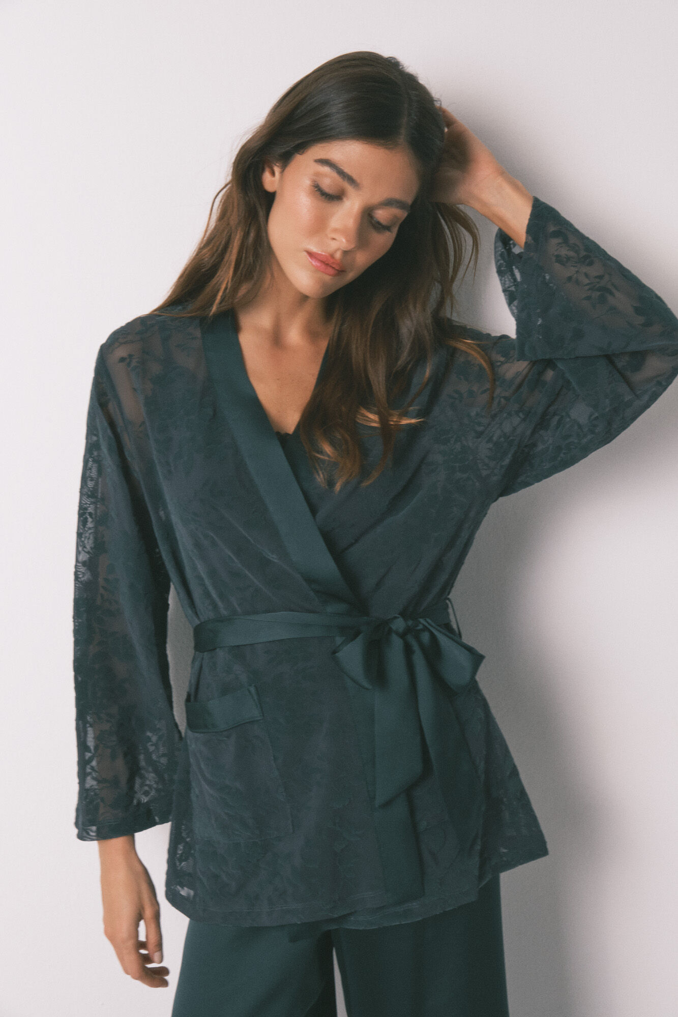 Women'secret Conjunto de pijama de sat&eacute;n y encaje verde verde