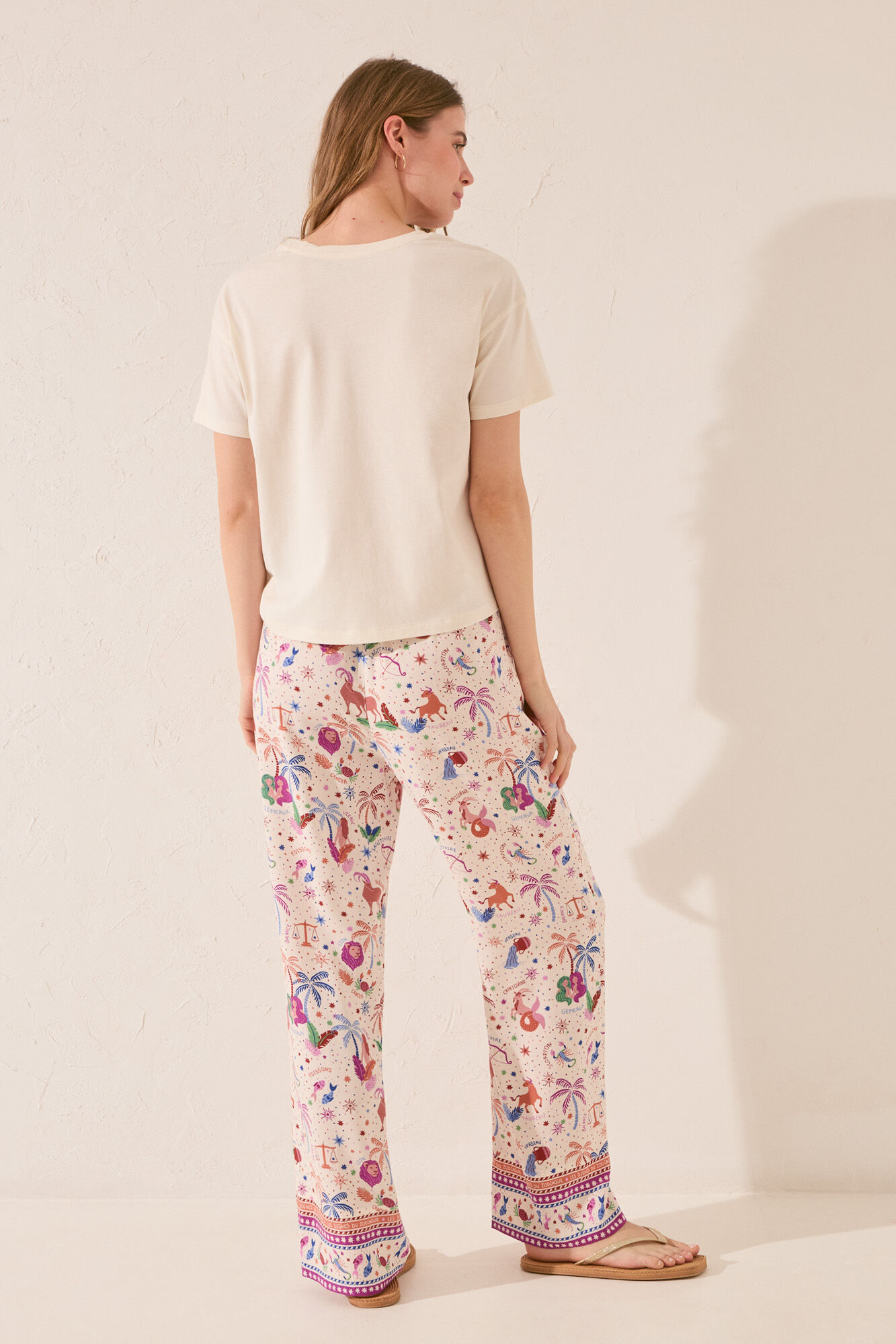 Women'secret Pantal&oacute;n largo de viscosa con estampado multicolor estampado