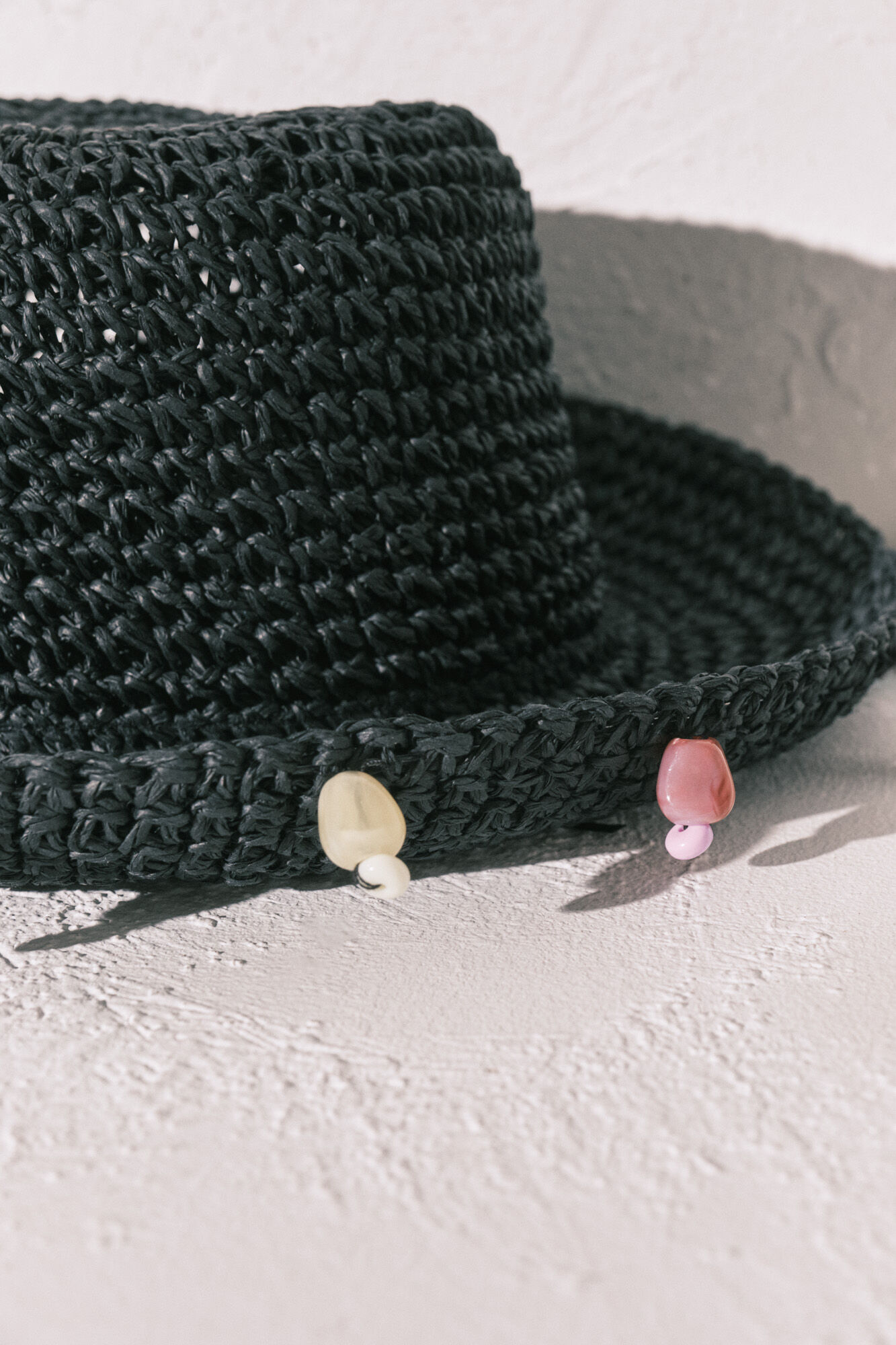 Women'secret Sombrero bucket de crochet negro