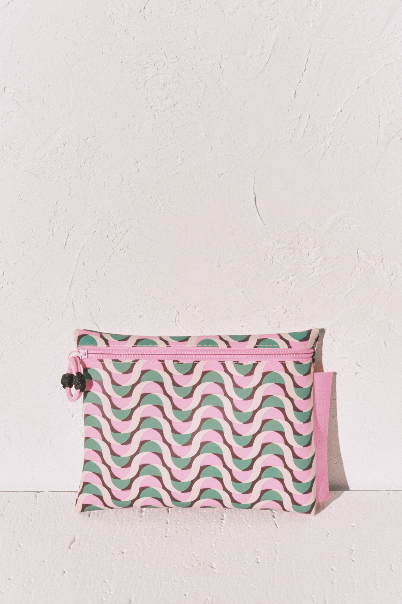 Women'secret Bolsa para traje de ba&ntilde;o impermeable estampado geom&eacute;trico