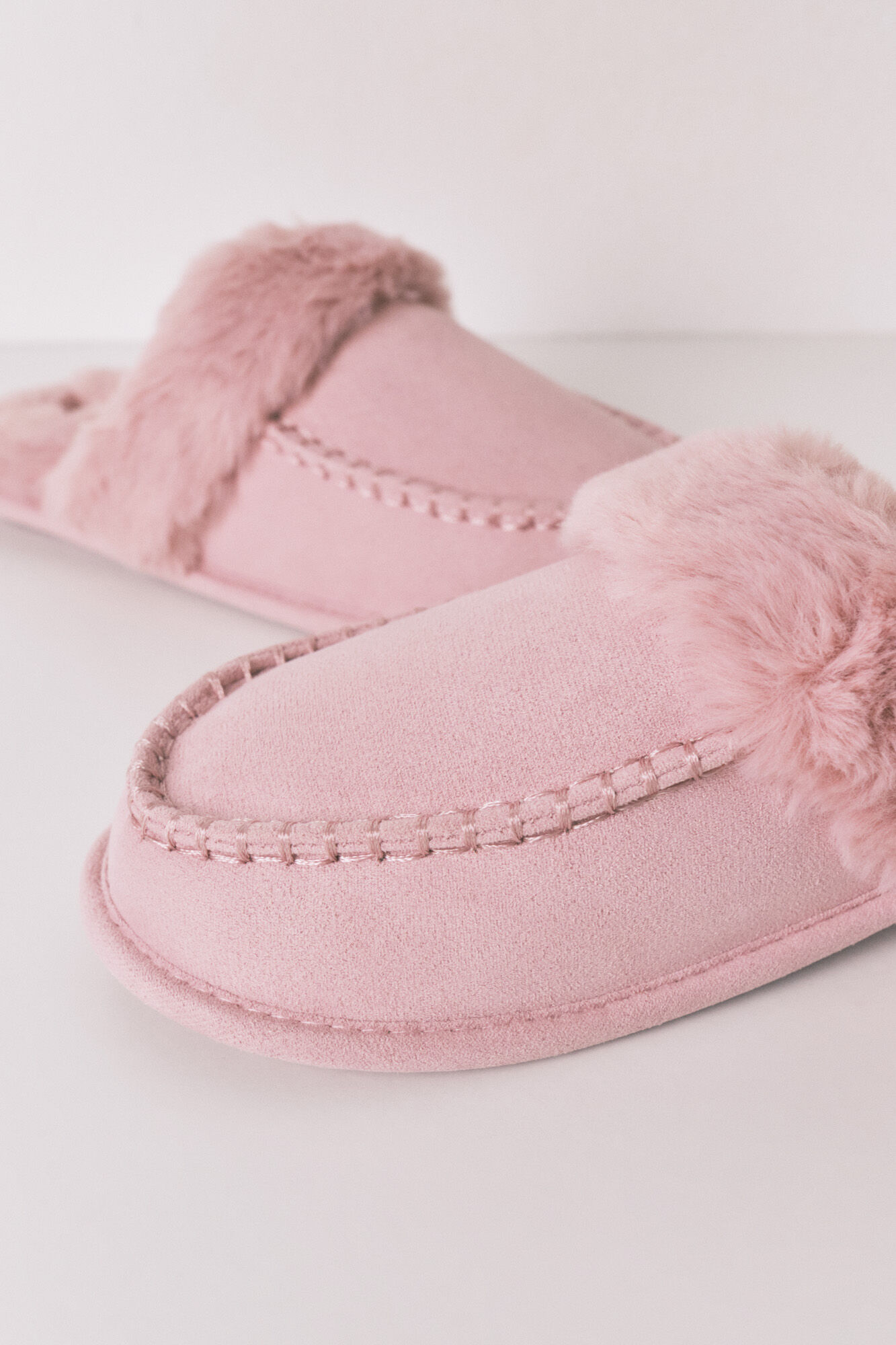 Women'secret Pantuflas para casa de piel sint&eacute;tica de color rosa rosa