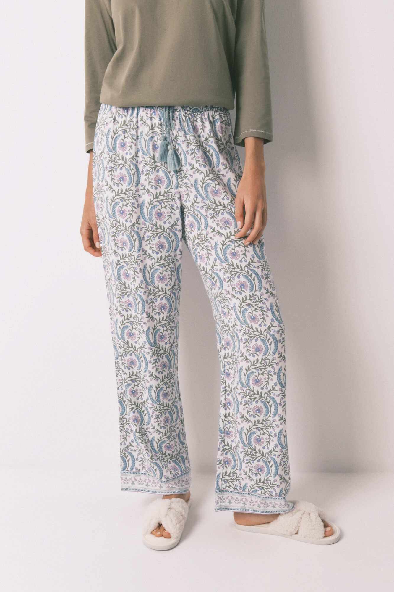Women'secret Pantal&oacute;n largo de viscosa con estampado de flores