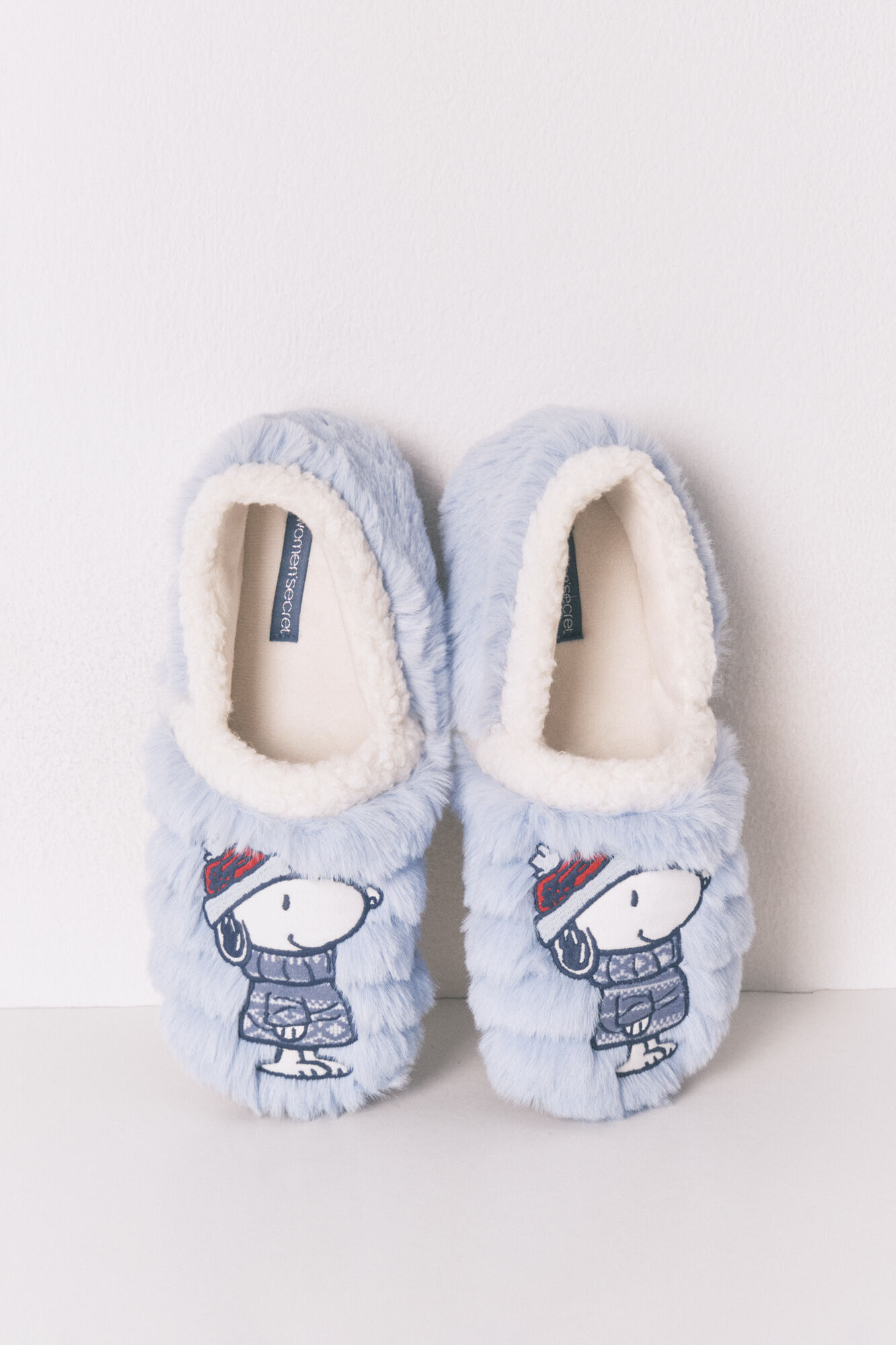 Women'secret Pantuflas para casa de bota baja de Snoopy
