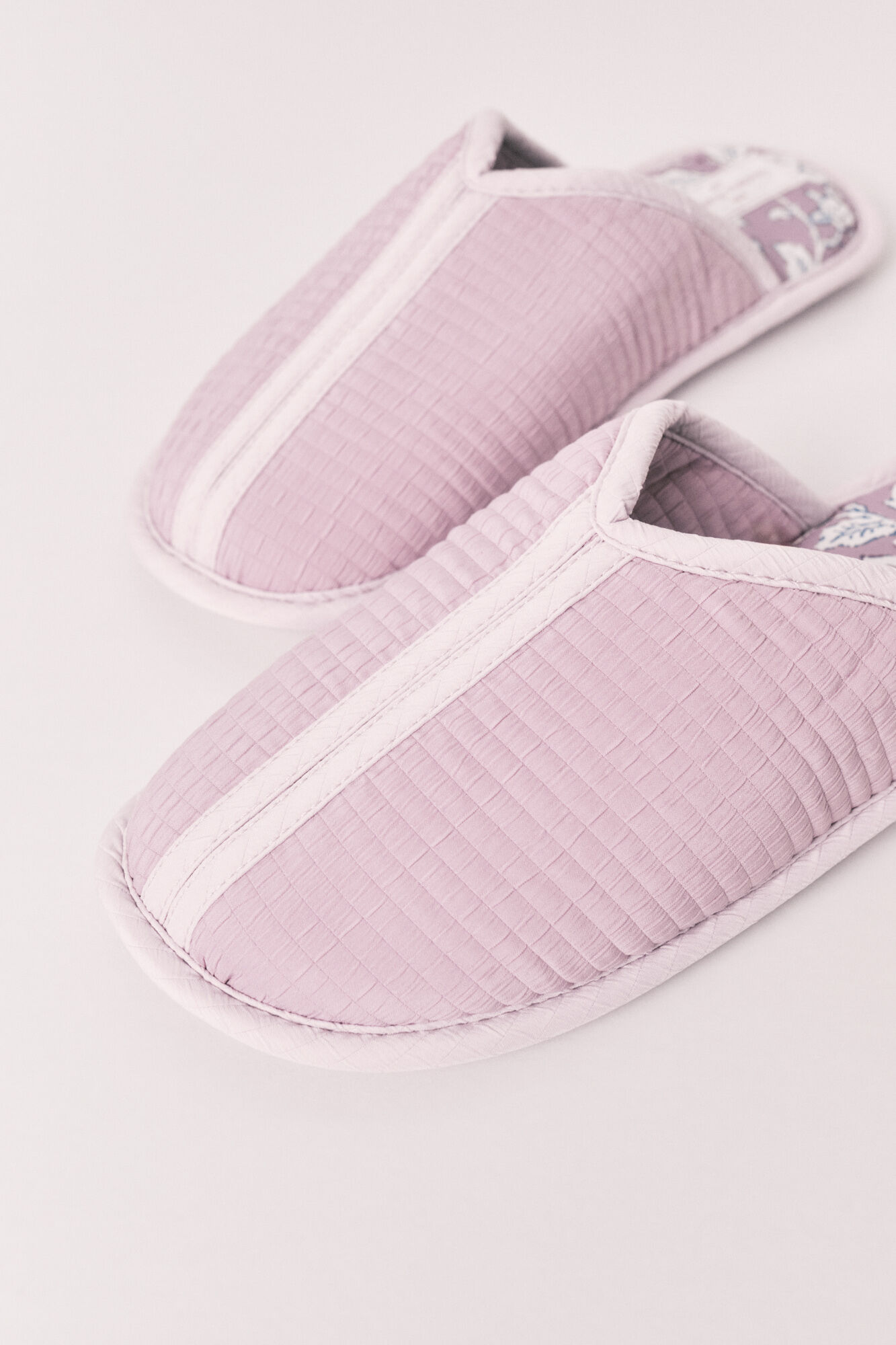 Women'secret Pantuflas estampadas granate rosa