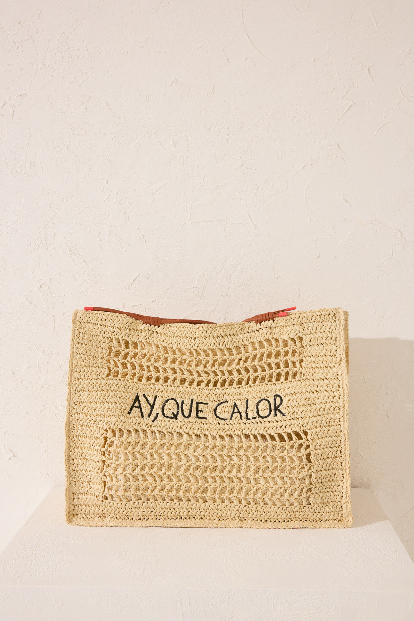 Women'secret Bolsa grande de rafia , bolsa caf&eacute;