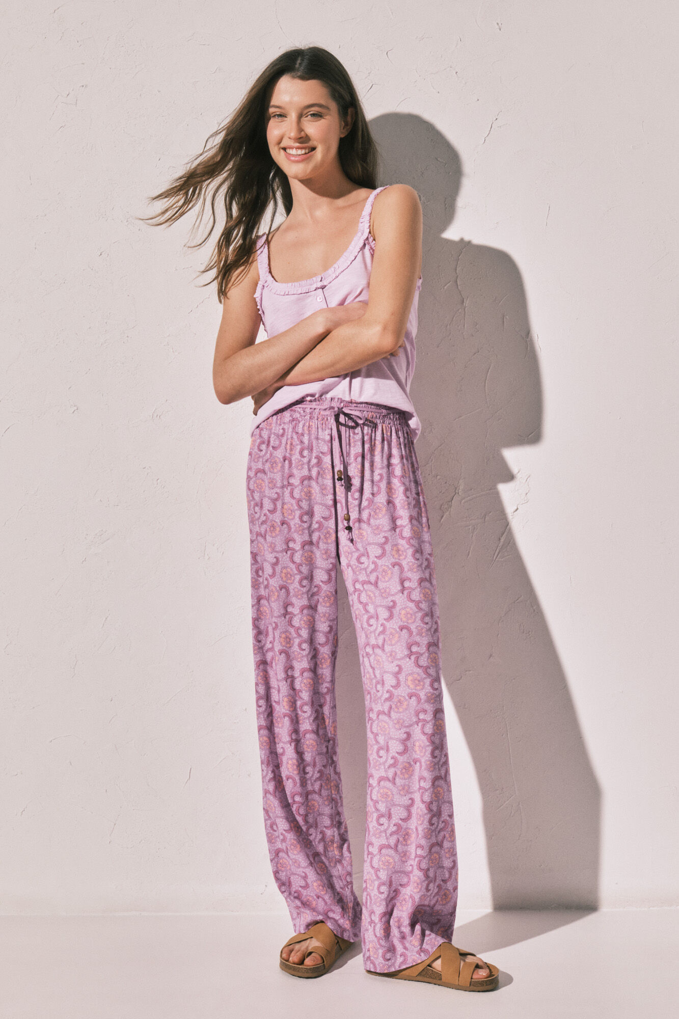 Women'secret Pantal&oacute;n largo estampado de flores rosa