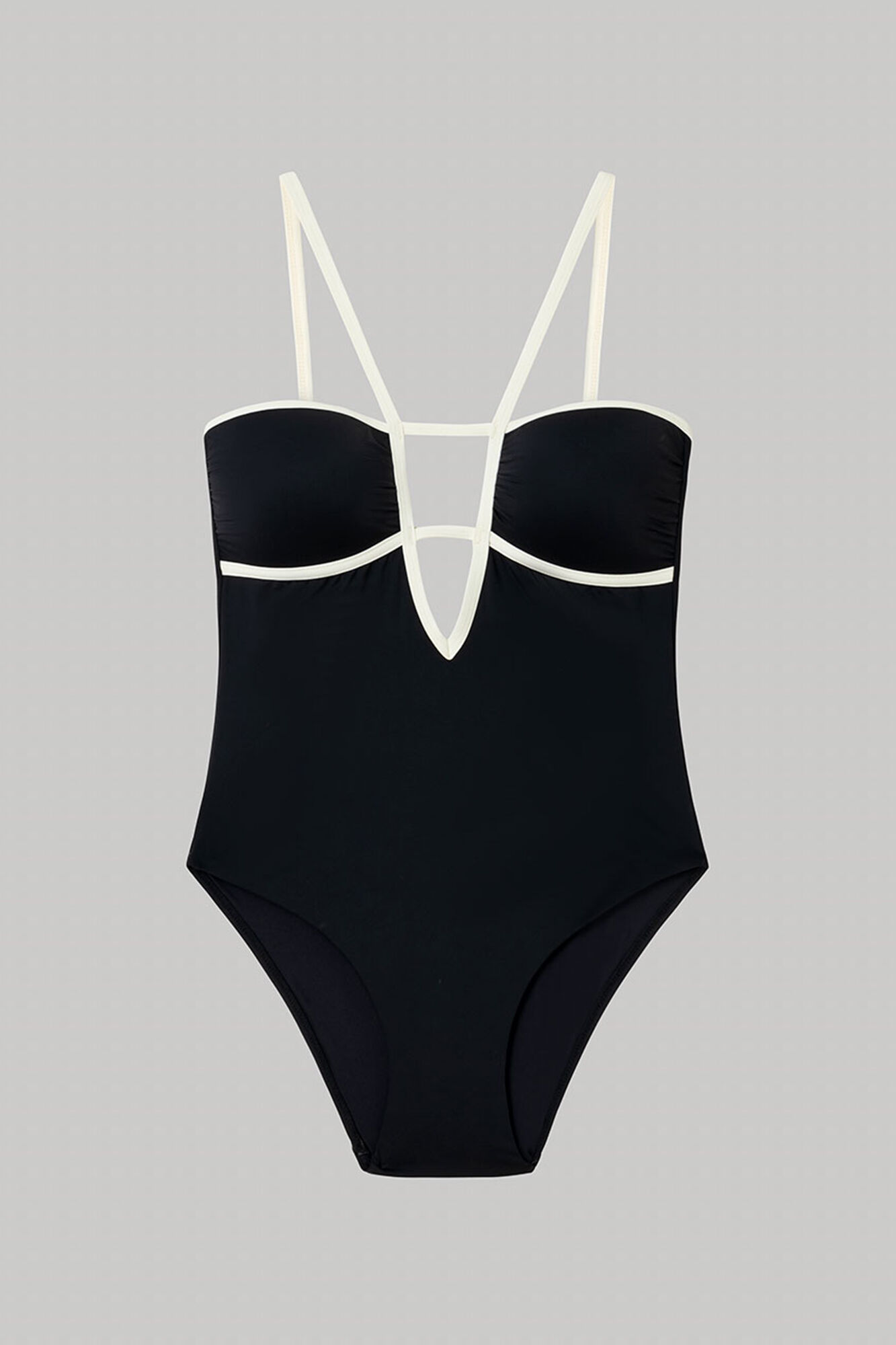 Gisela Traje de ba&ntilde;o bandeau negro con ribete negro