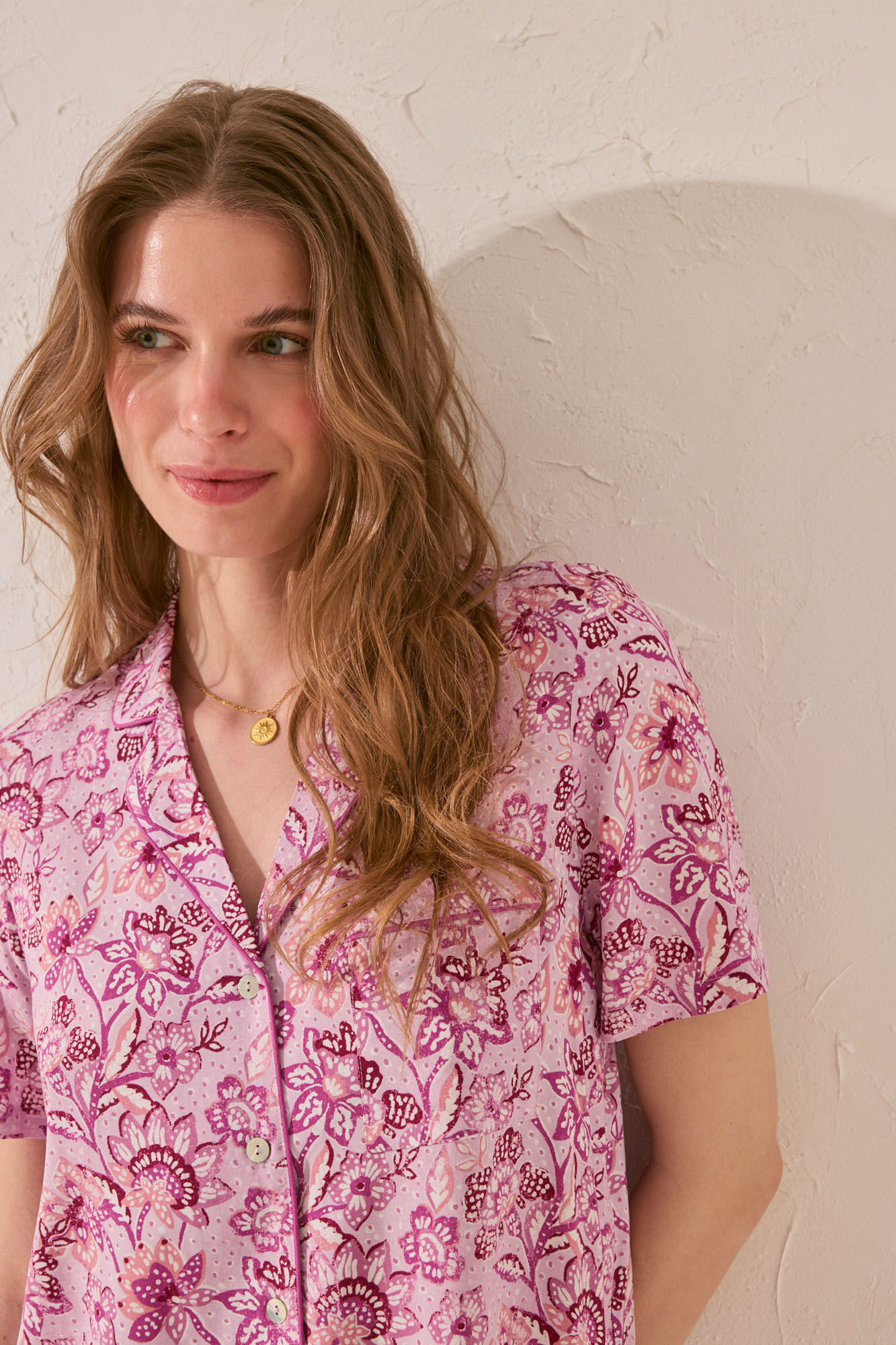 Women'secret Pijama Capri de viscosa con estampado morado/lila estampado