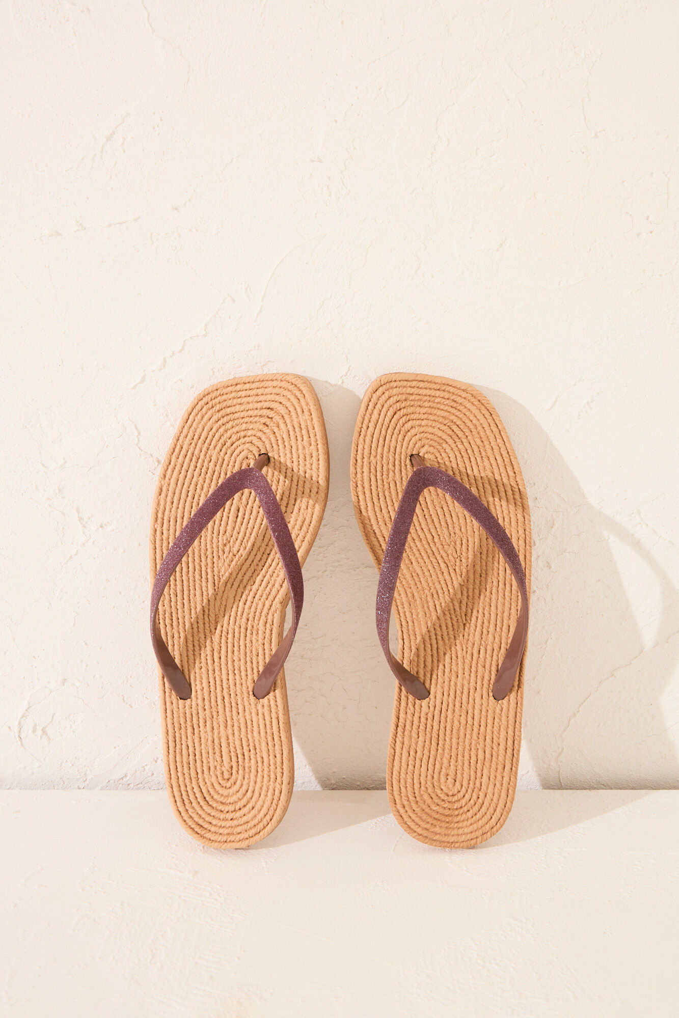 Women'secret Chanclas con suela caf&eacute;