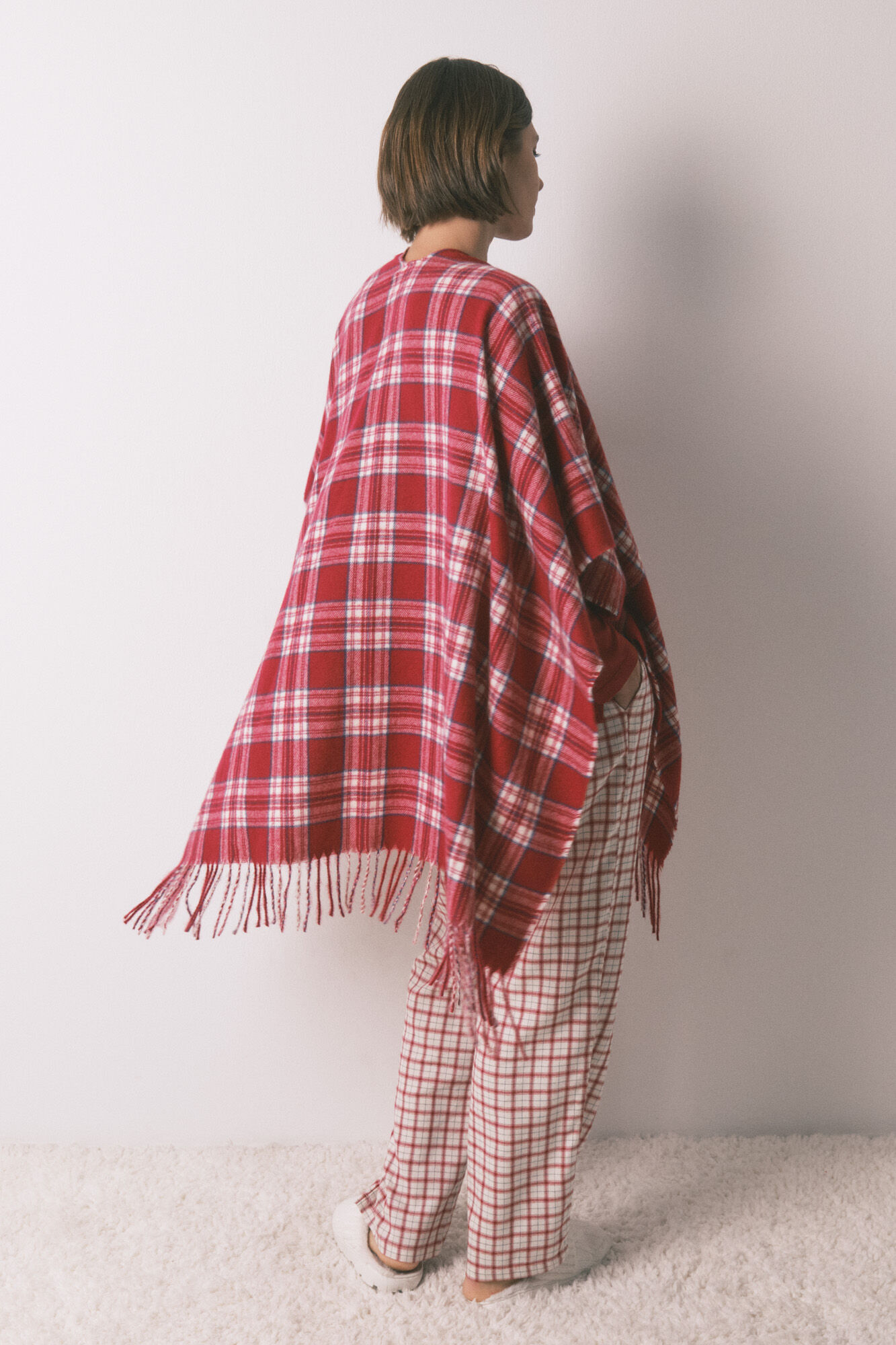 Women'secret Poncho a cuadros con efecto lana de cachemira estampado