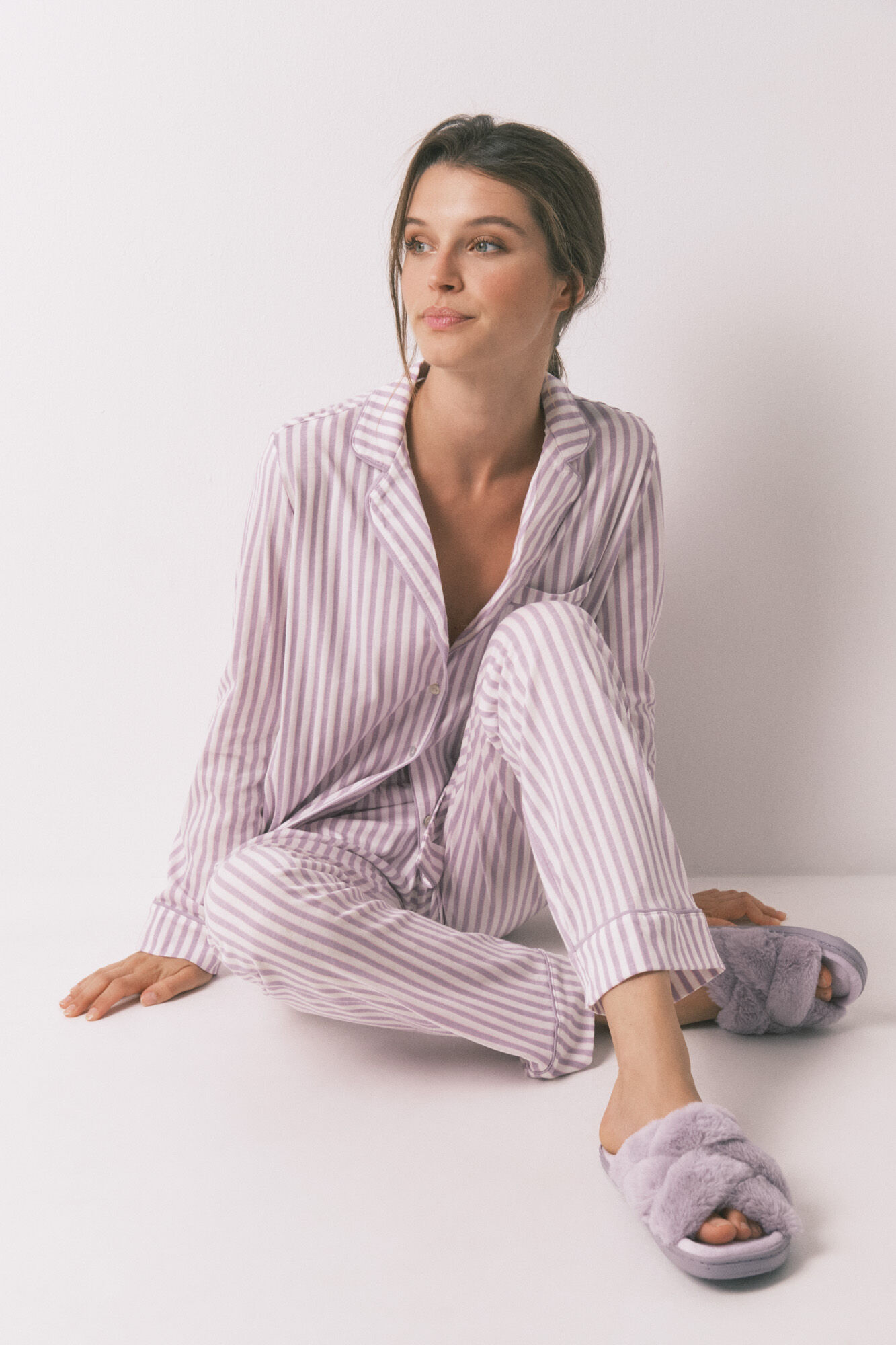 Women'secret Pantuflas con pelo lila morado/lila