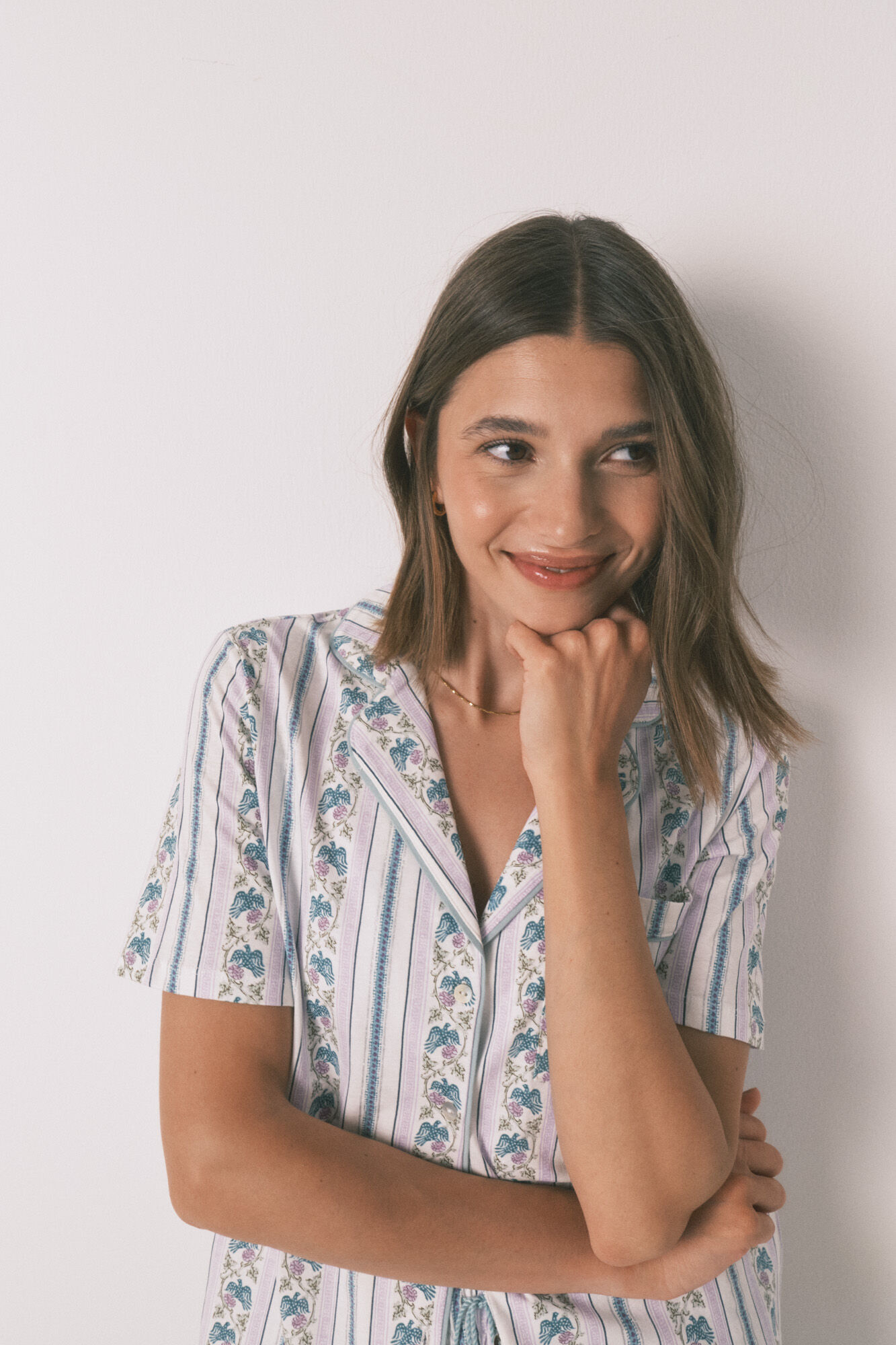 Women'secret Pijama camisera Capri de rayas 100% algod&oacute;n marfil