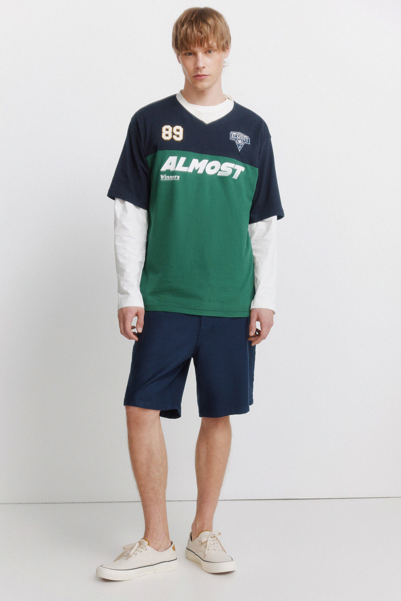 Conjunto de bermuda y camiseta