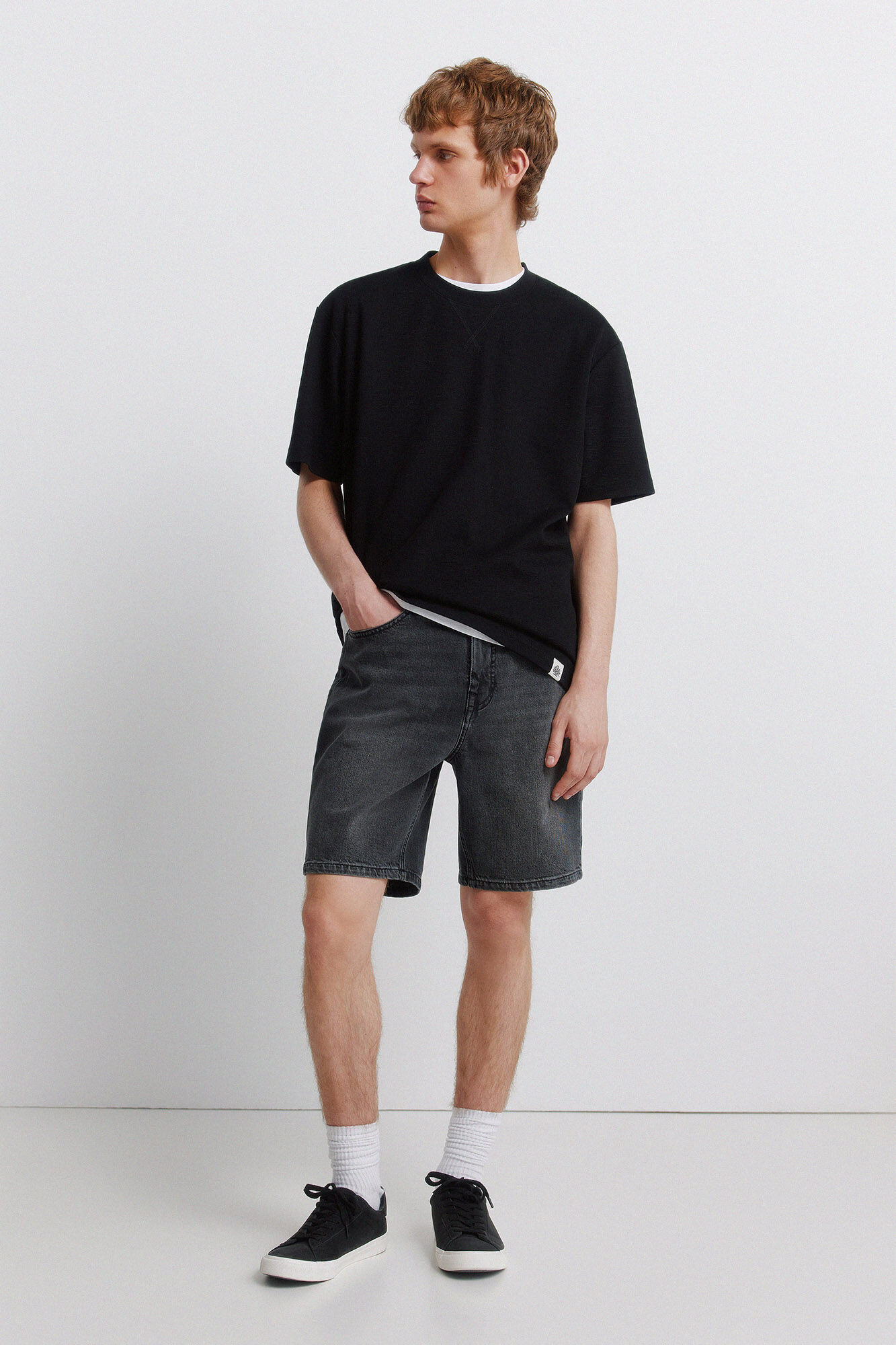 Conjunto de camiseta y bermuda