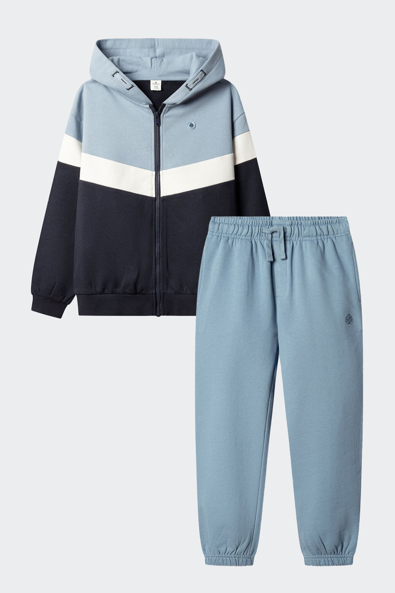 Conjunto de jogger y sudadera