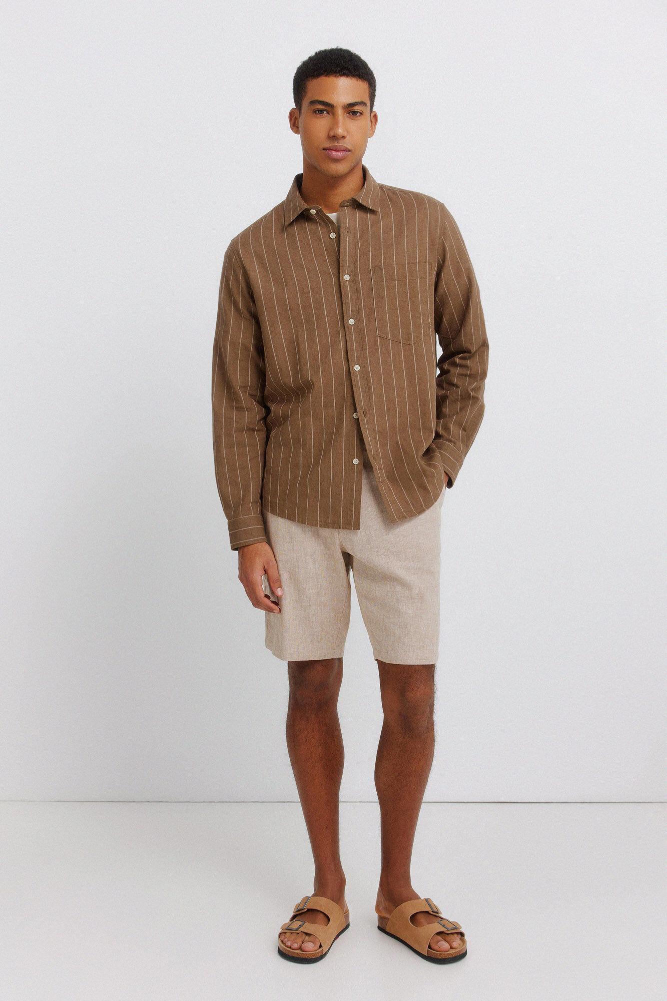 Conjunto de camisa y bermuda