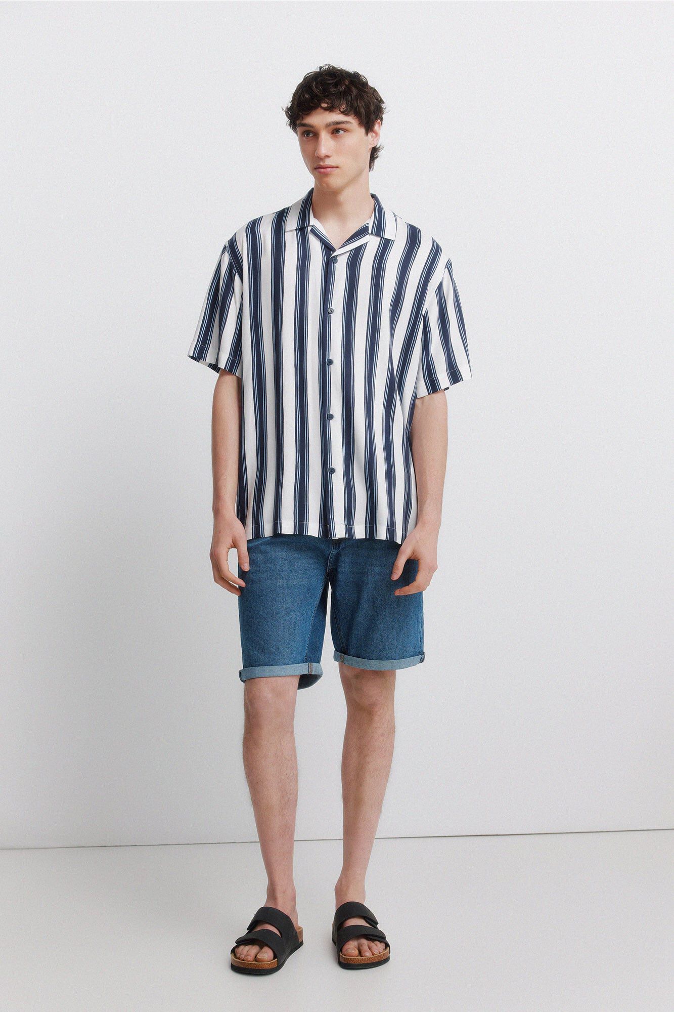 Conjunto de polo y bermuda