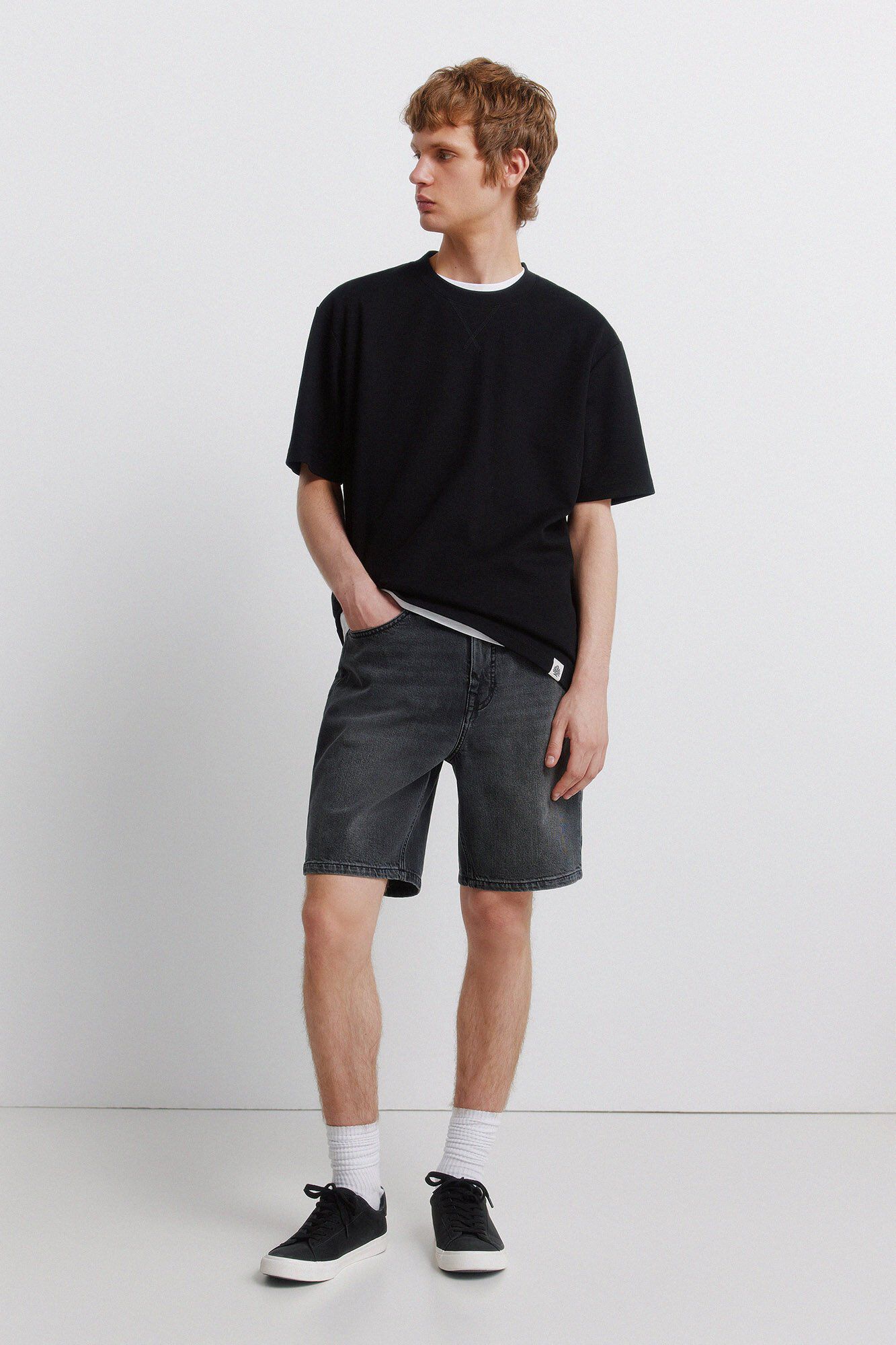 Conjunto de camiseta y bermuda