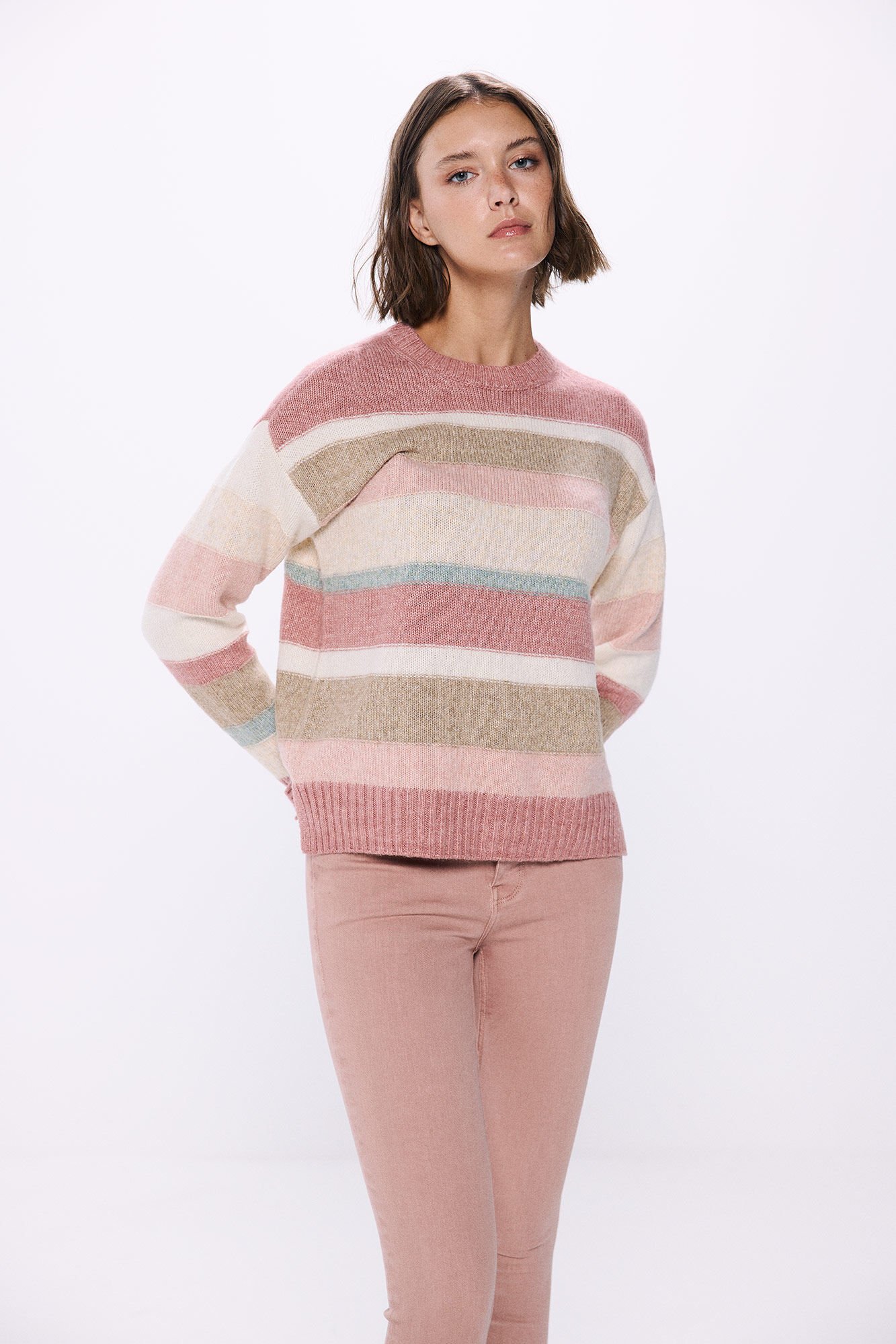 Suéter Blusa Ligero Color Fiusha Manga Acampanada Mujer Casual
